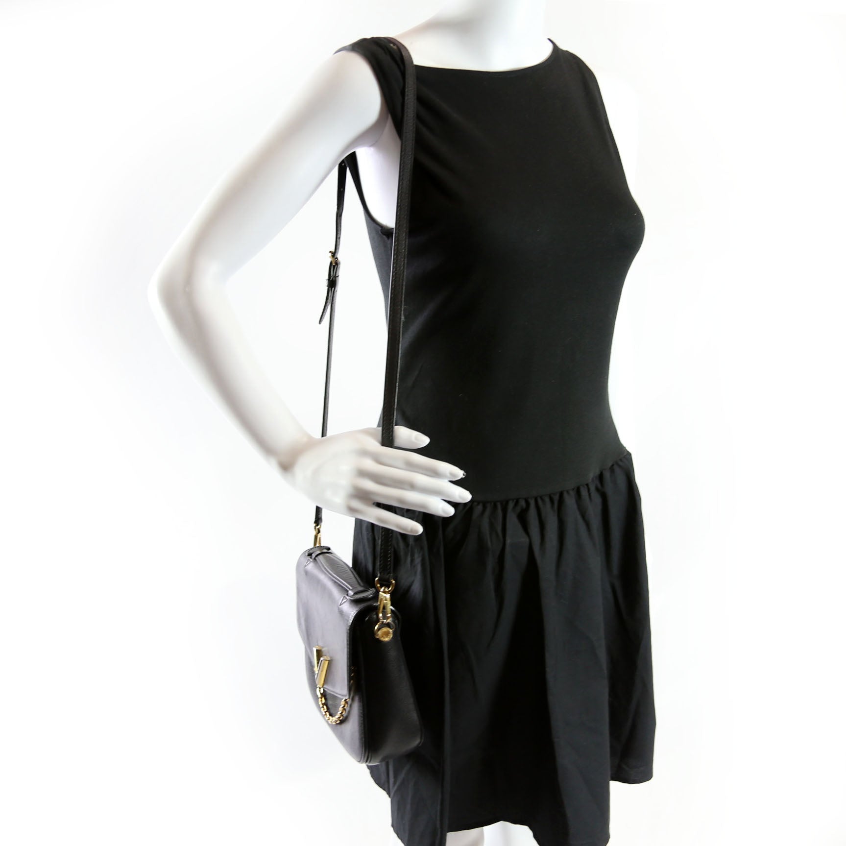 Very Messenger Bag Black