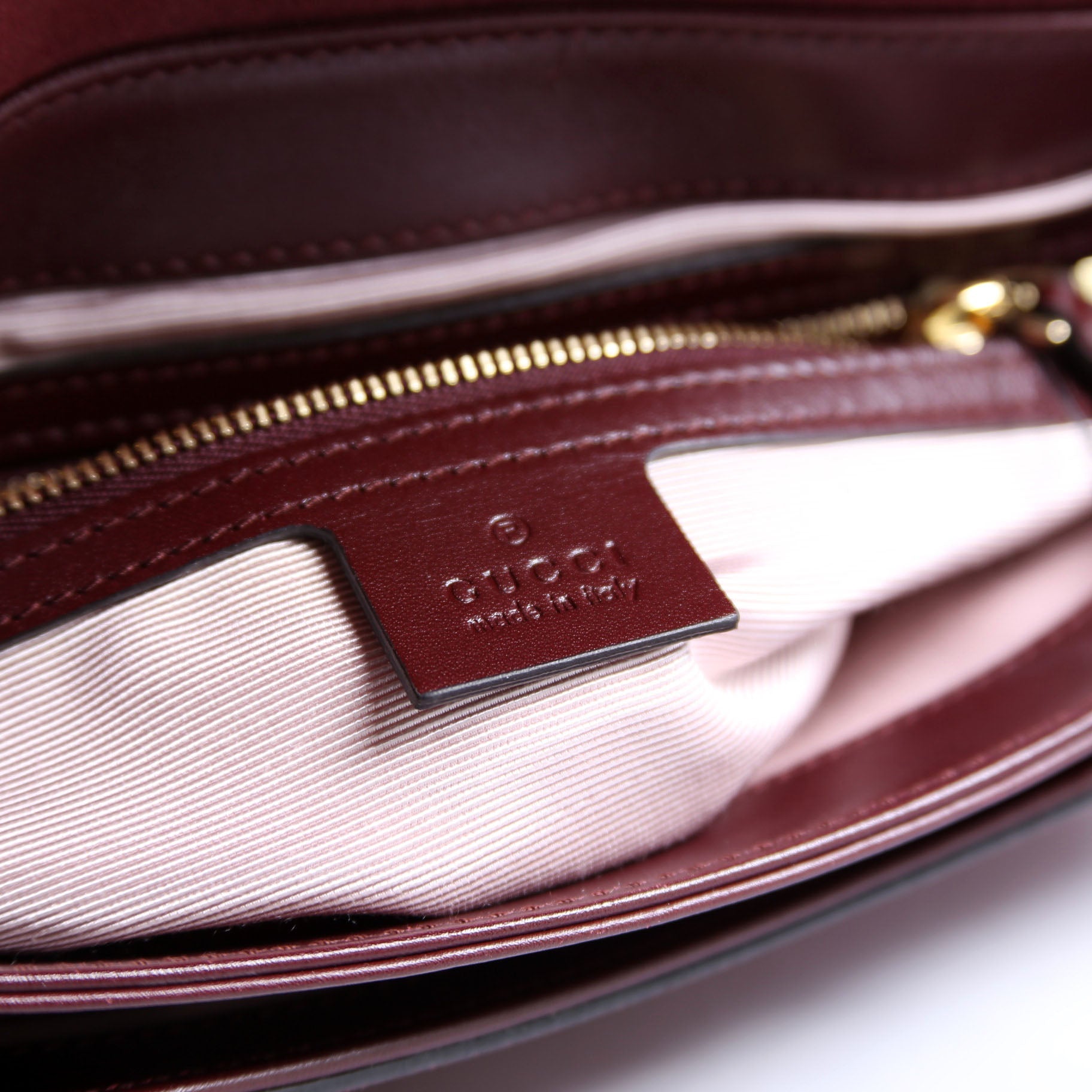 Gucci 550126 Arli Flap Medium Suede Burgundy