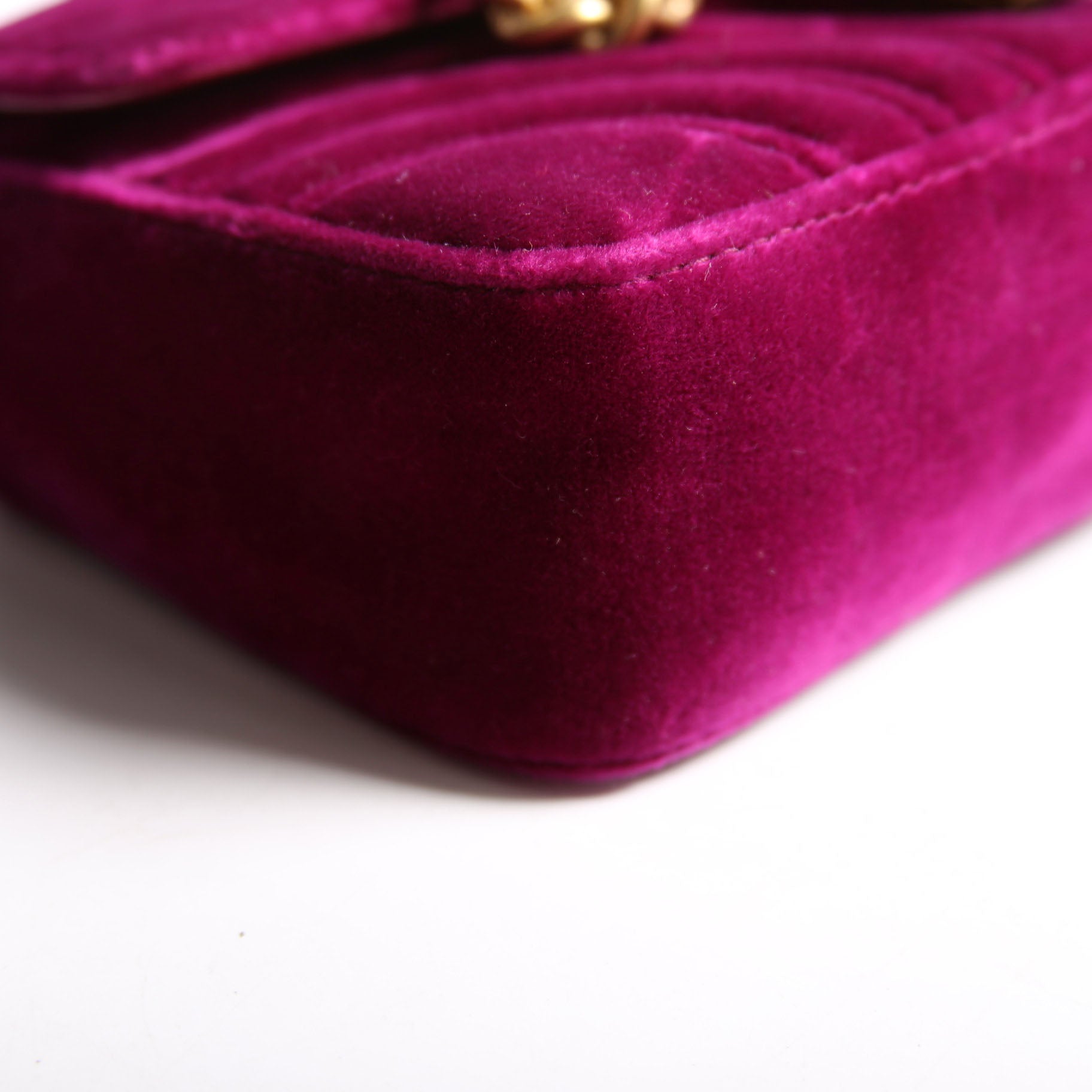 446744 Marmont Velvet Shoulder Mini Flap Purple