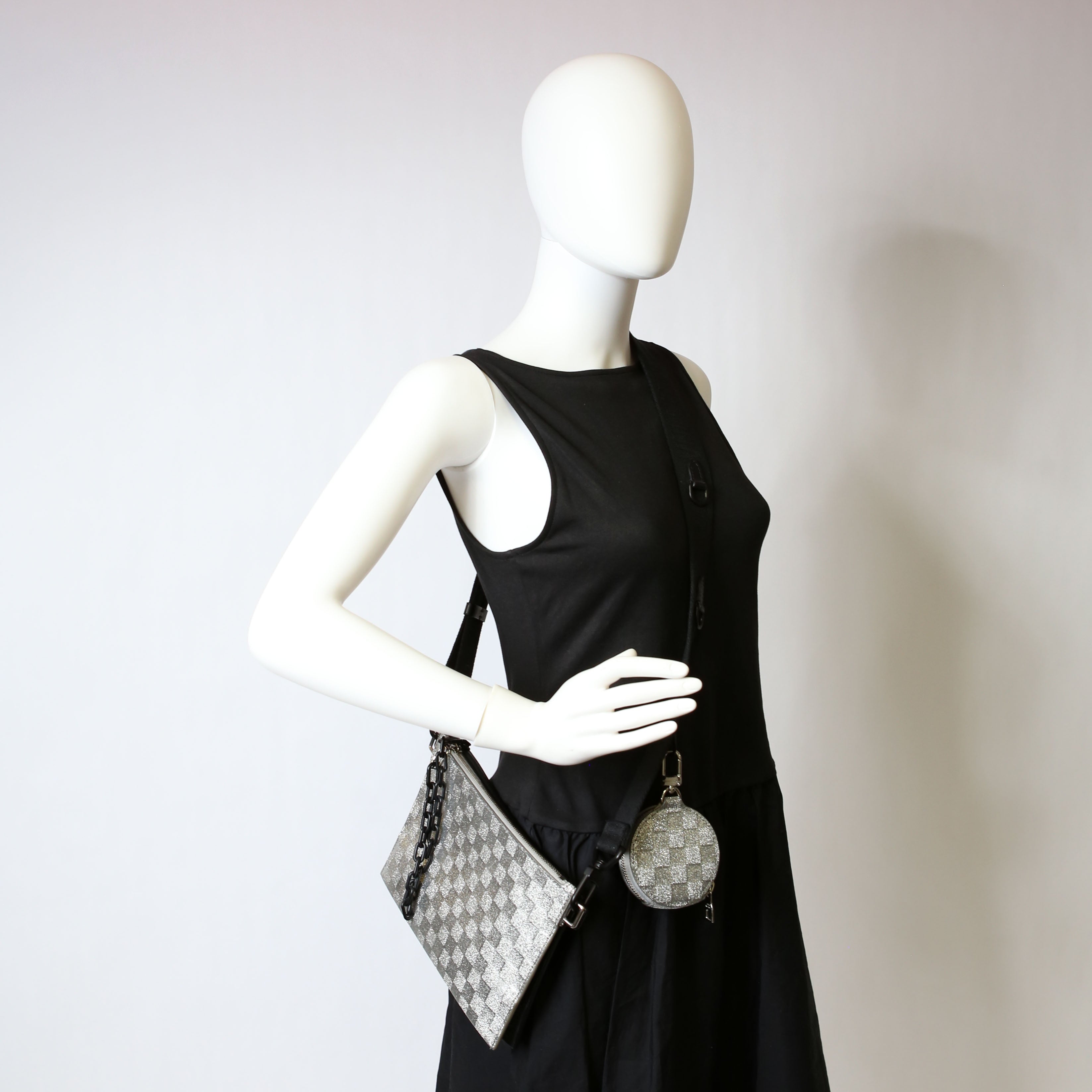 In The Loop Trio Pouch Damier Glitter Black/Silver