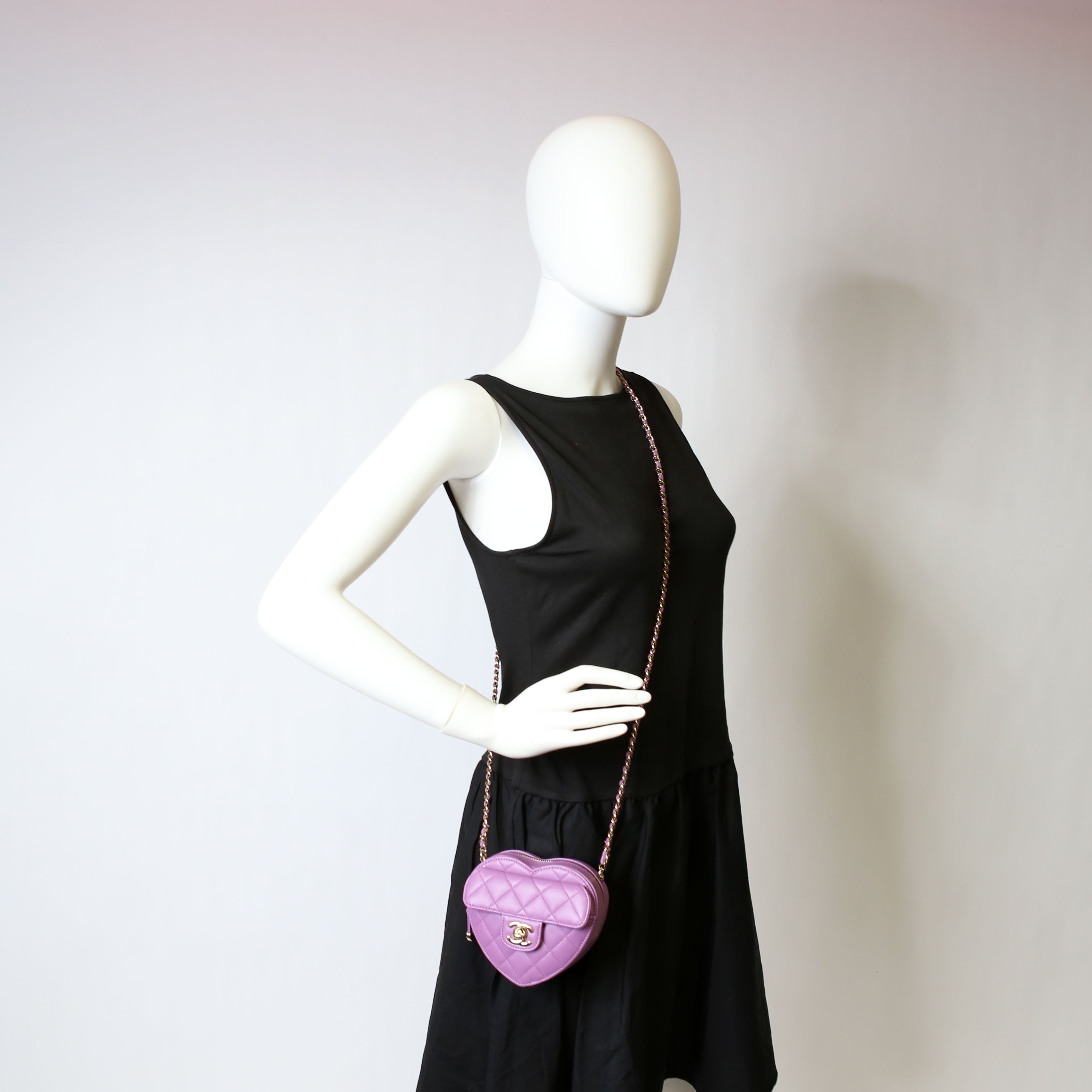 CC In Love Heart Clutch Quilted Lambskin Purple