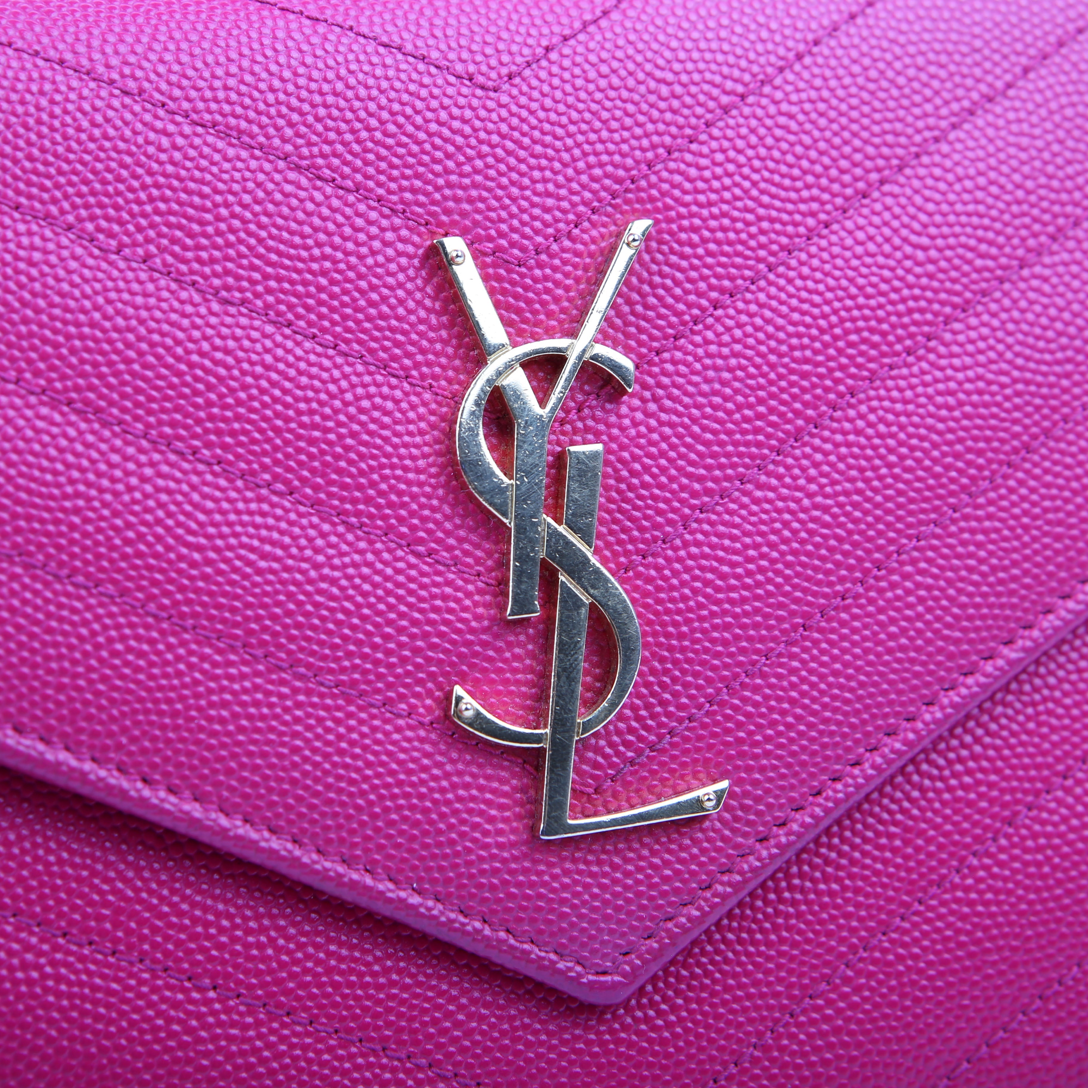Grain De Chain Wallet Pink