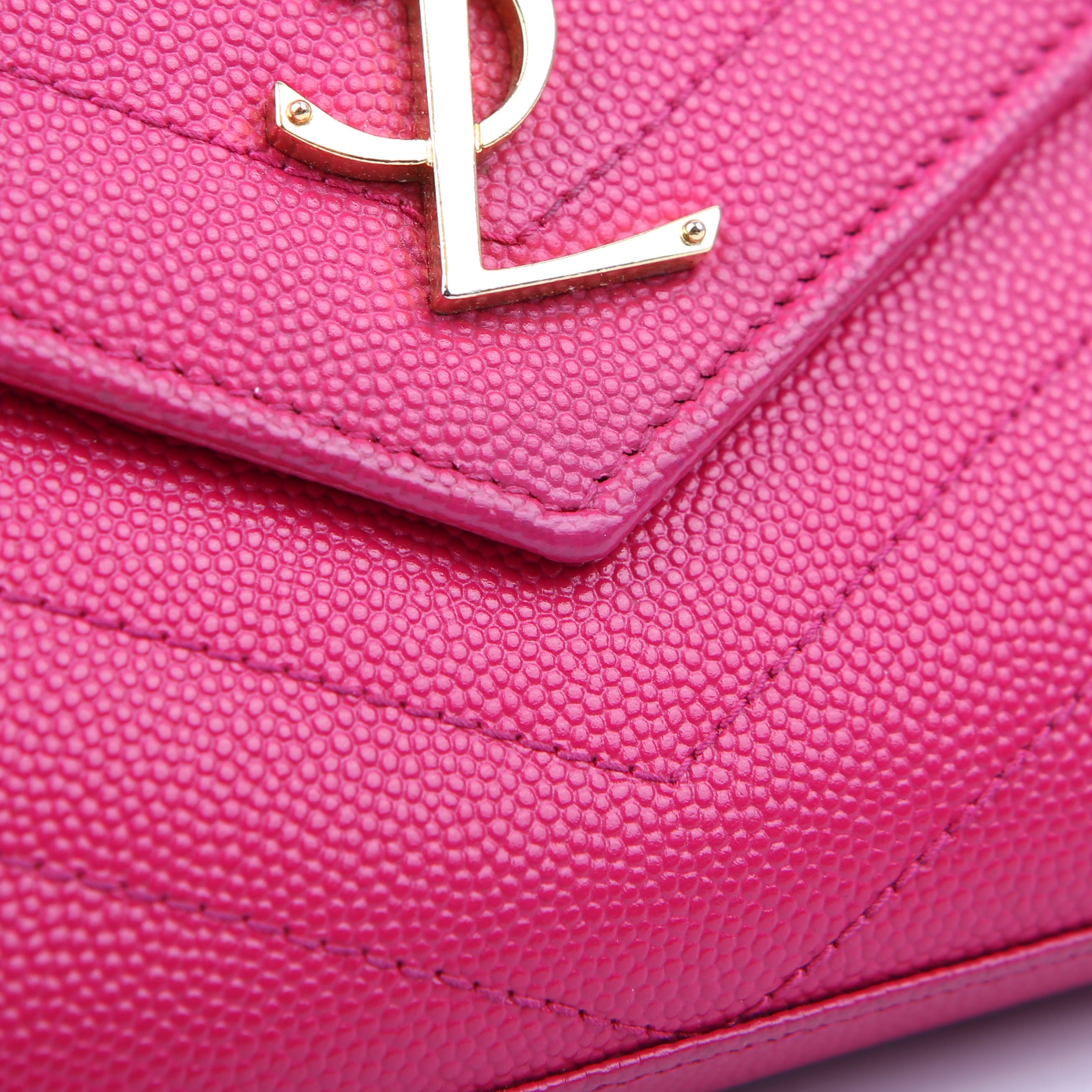 Grain De Chain Wallet Pink