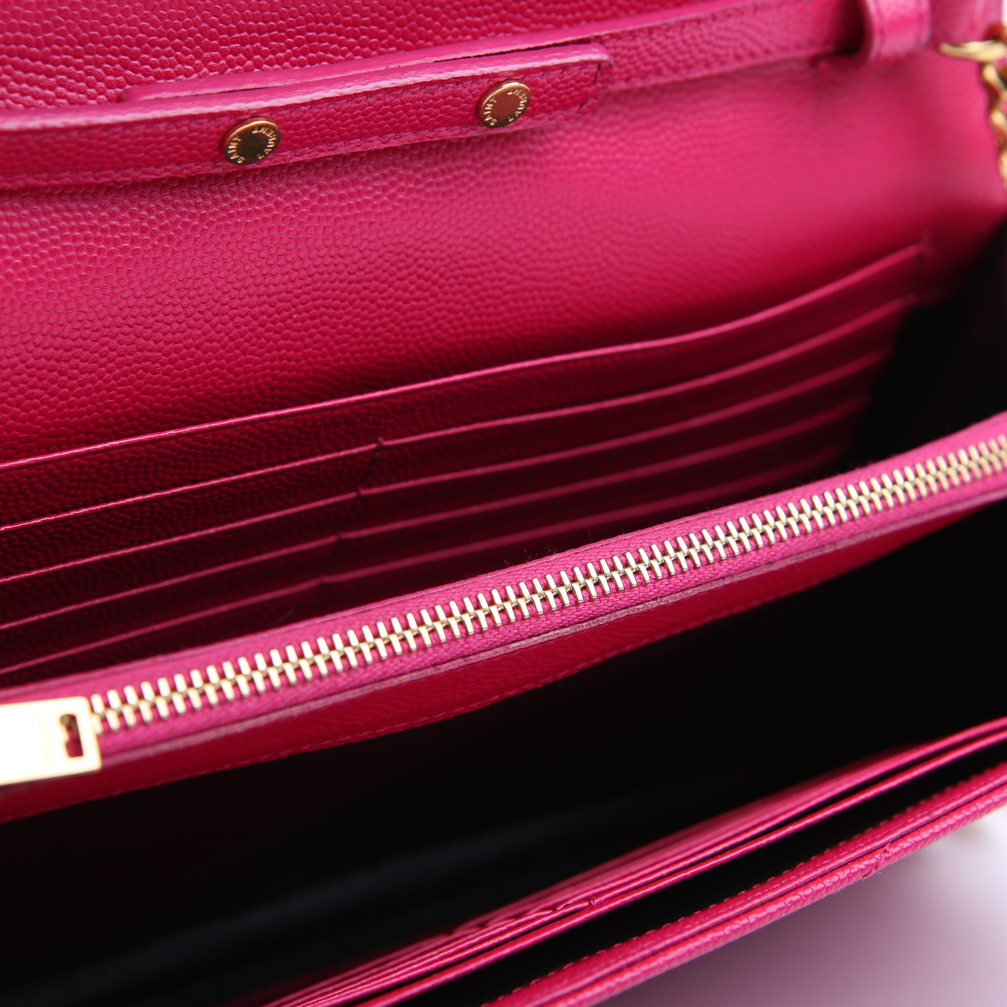 Grain De Chain Wallet Pink