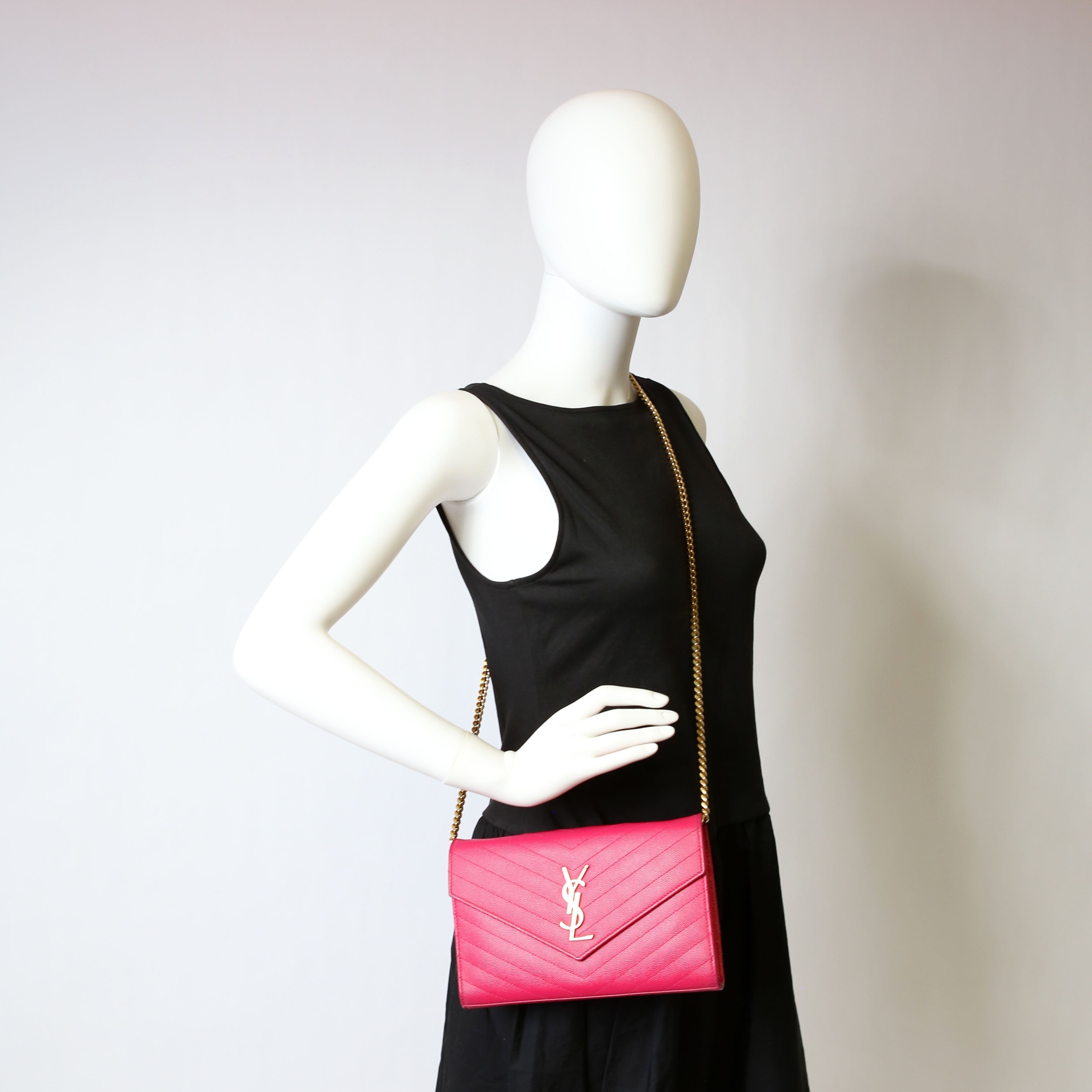 Grain De Chain Wallet Pink