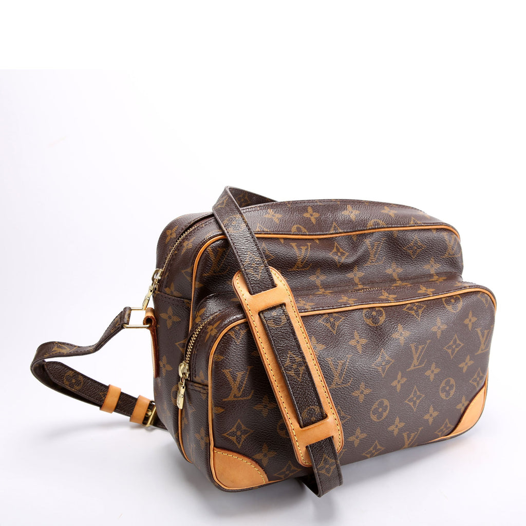 NIL Monogram
