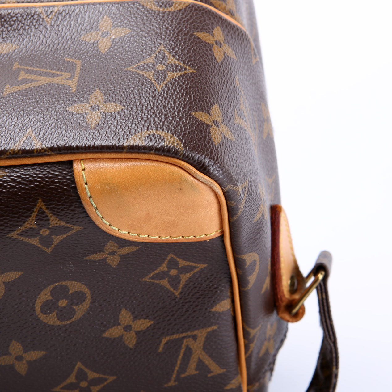 NIL Monogram