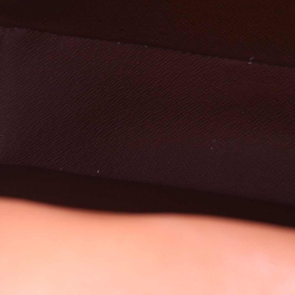 NIL Monogram