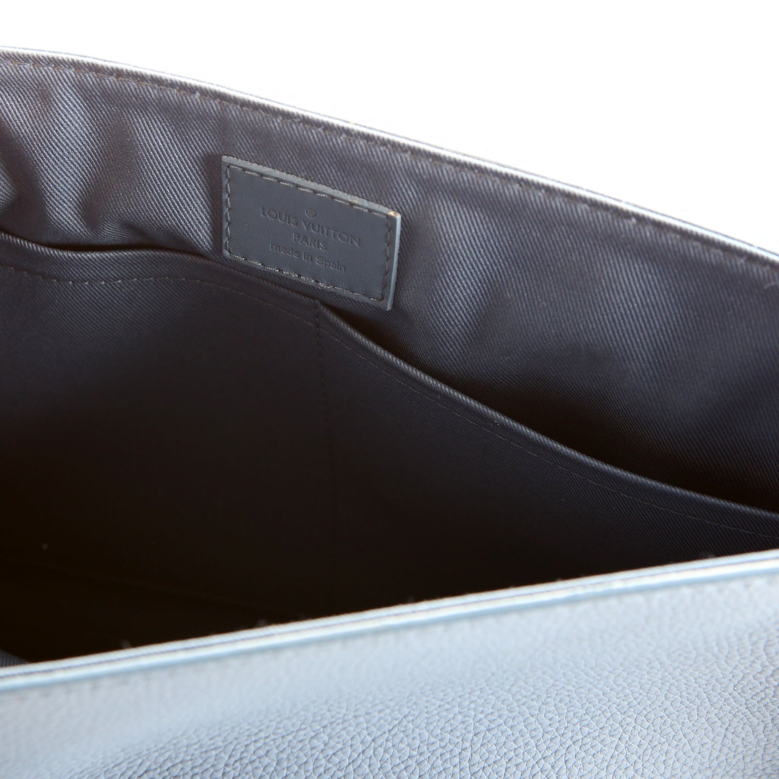 Takeoff Messenger Aerogram Calfskin Blue
