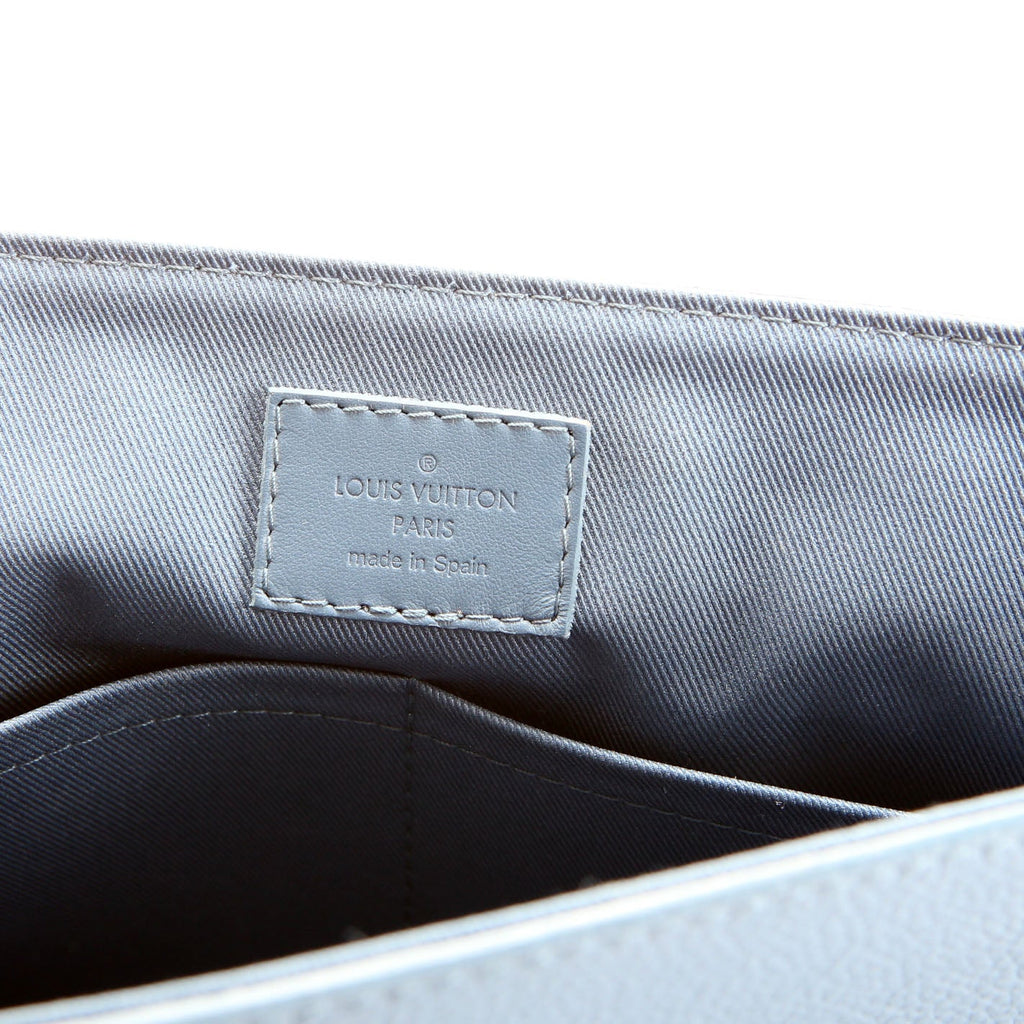 Takeoff Messenger Aerogram Calfskin Blue