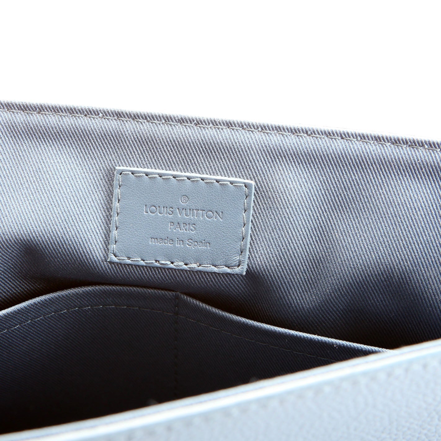 Takeoff Messenger Aerogram Calfskin Blue