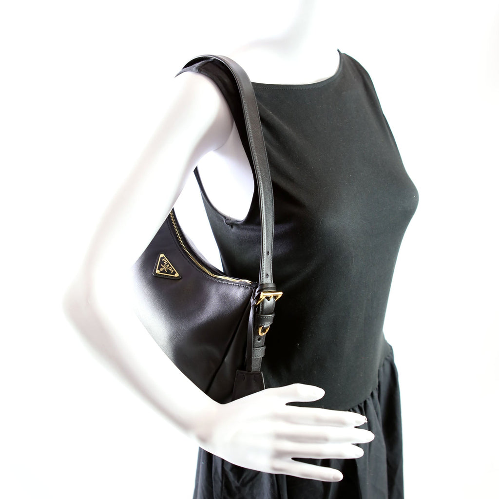 Aimee Shoulder Bag Soft Calfskin Medium Black