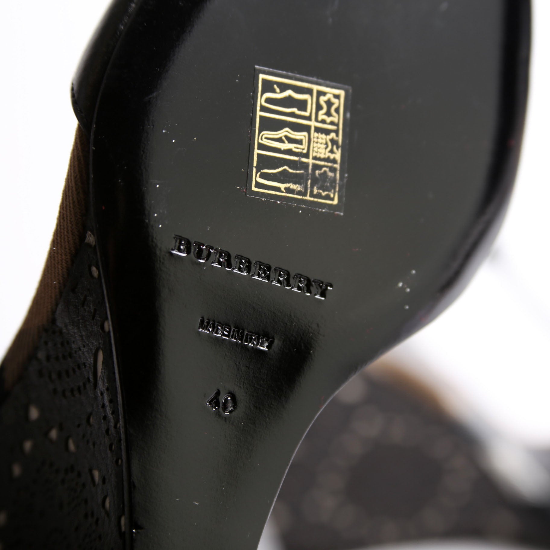 Prorsum T Strap Wedges Size 40