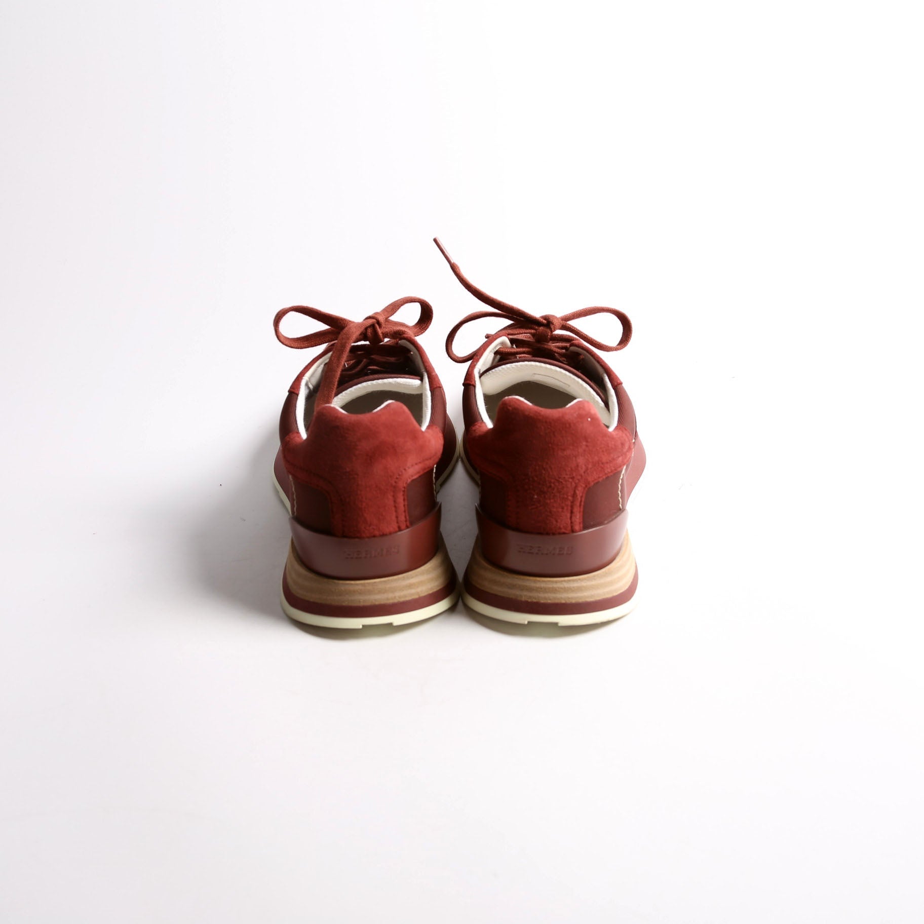 Drive Sneakers Size 37