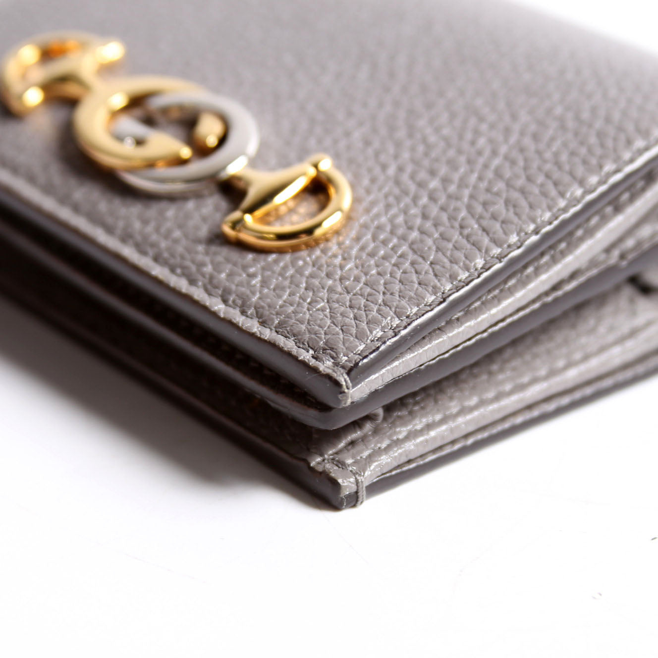 Gucci 570660 Zumi Leather Card Case With Chain Grey