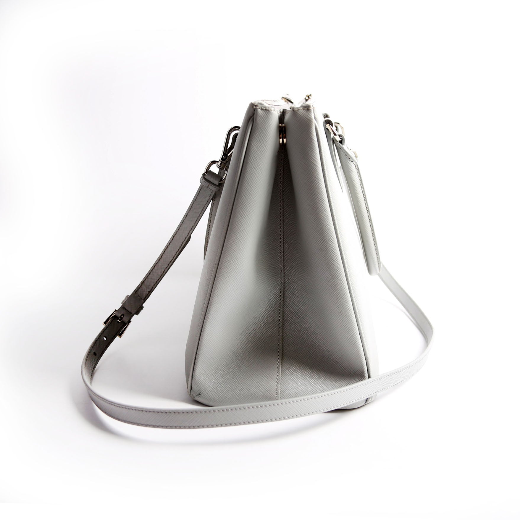 Saffiano Galleria Medium Grey