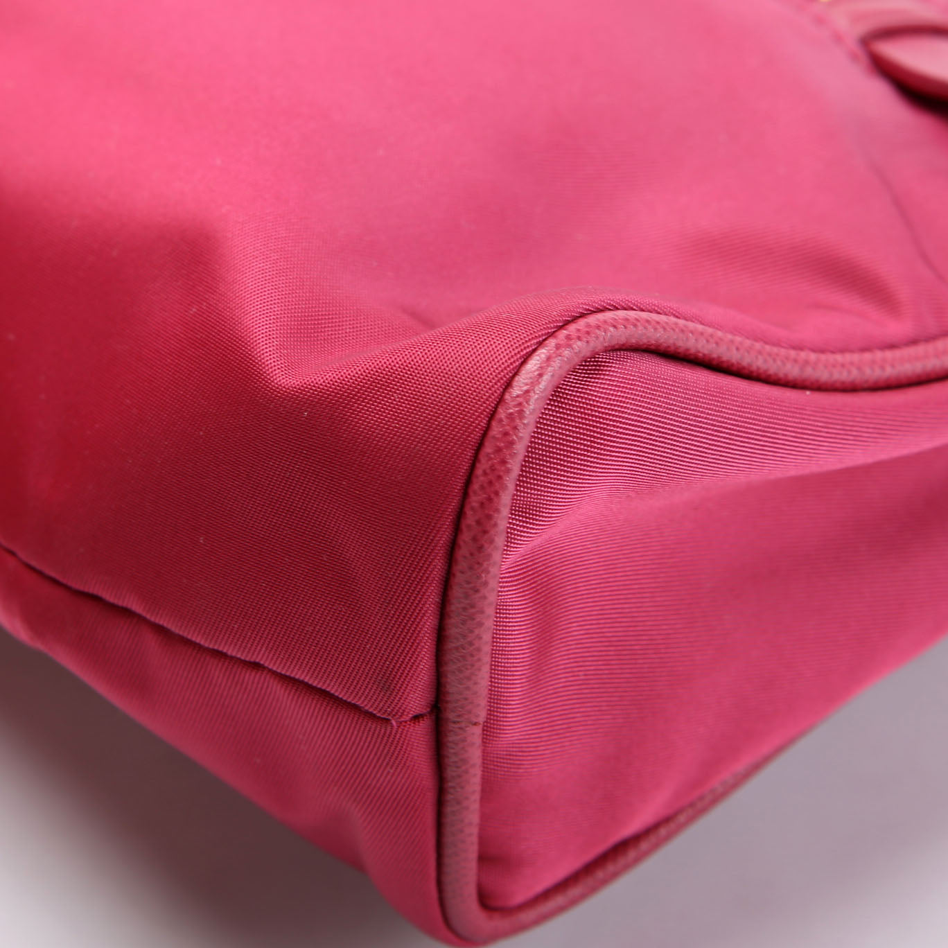 Prada BN1834 Tessuto Nylon Shoulder Bag Pink