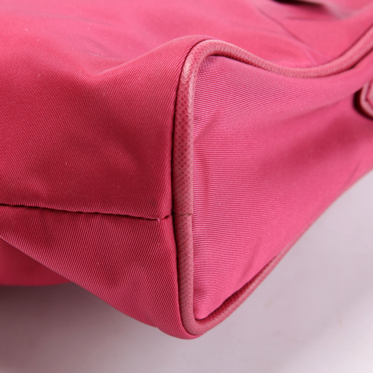 Prada BN1834 Tessuto Nylon Shoulder Bag Pink