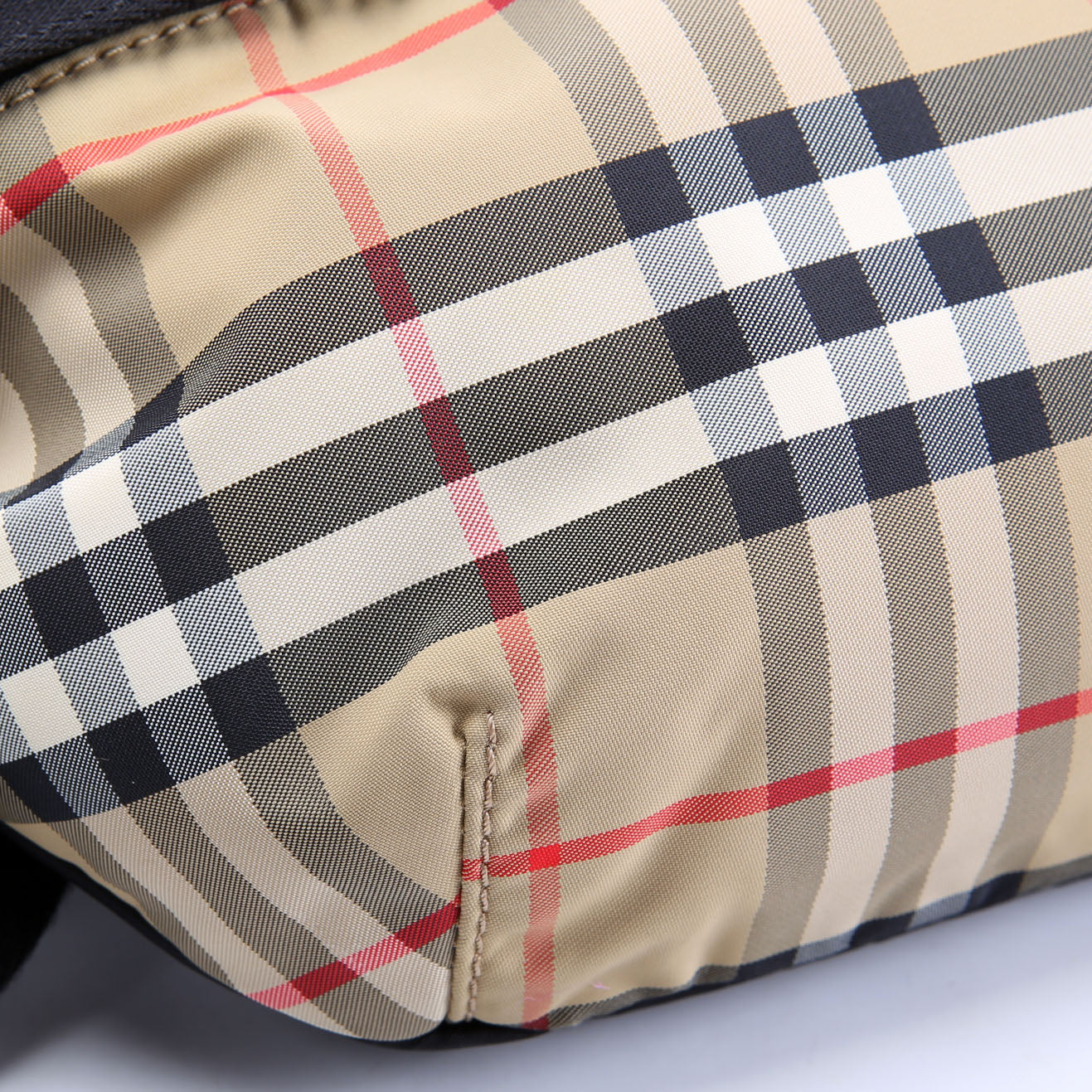 8026557 Sonny Nylon Belt Bag Beige/Black