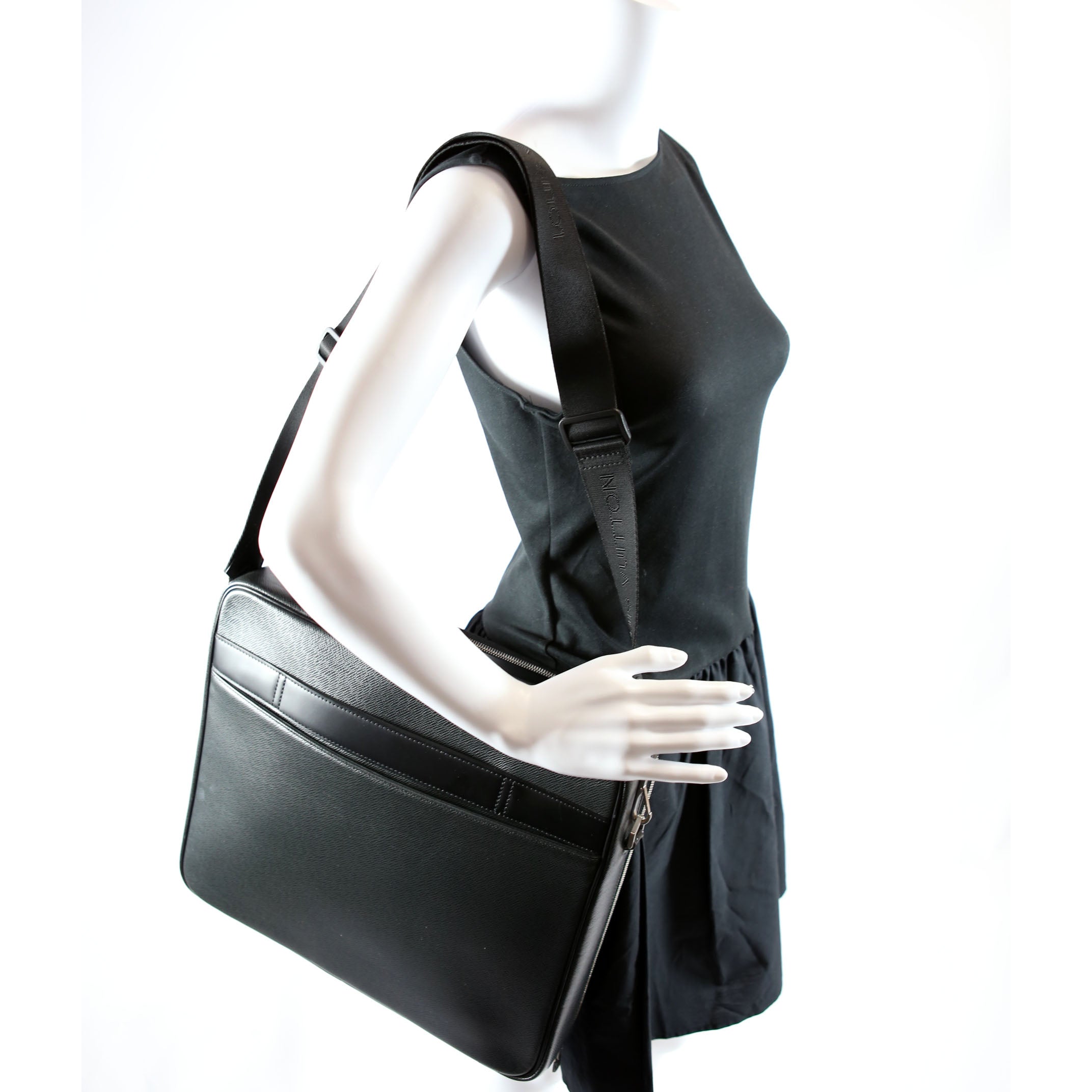 Odessa Briefcase Taiga Black