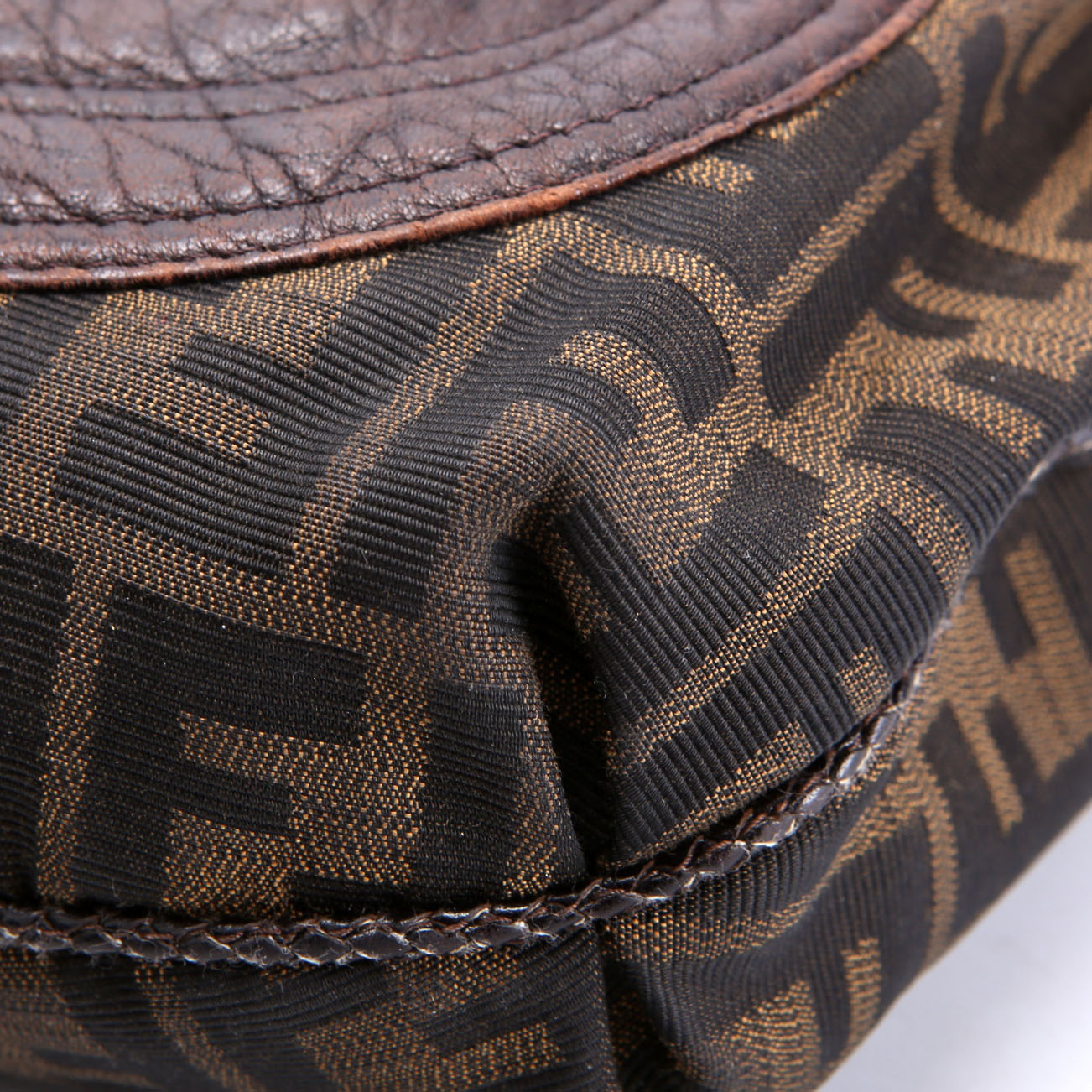 8BR545 FF Zucca Spy Hobo Brown