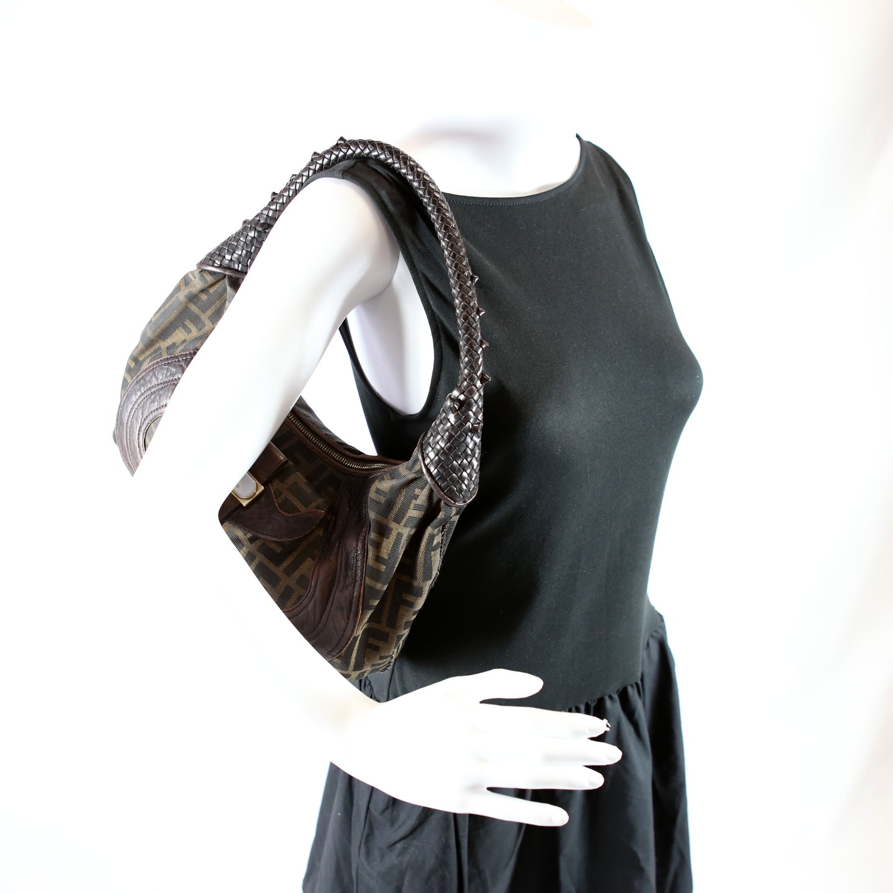 8BR545 FF Zucca Spy Hobo Brown
