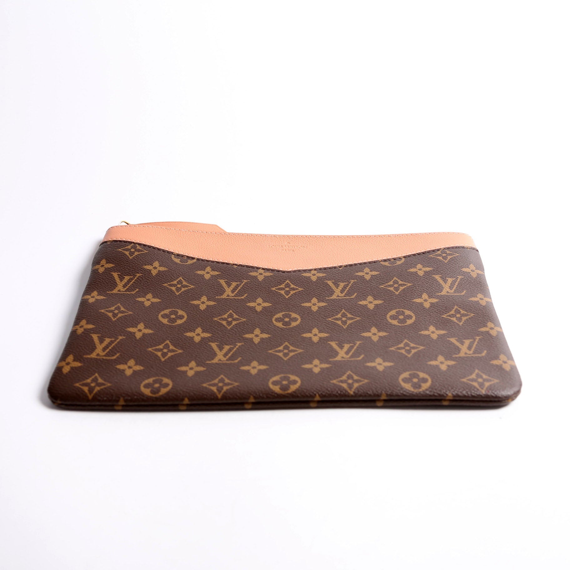 Daily Pouch Monogram Blush