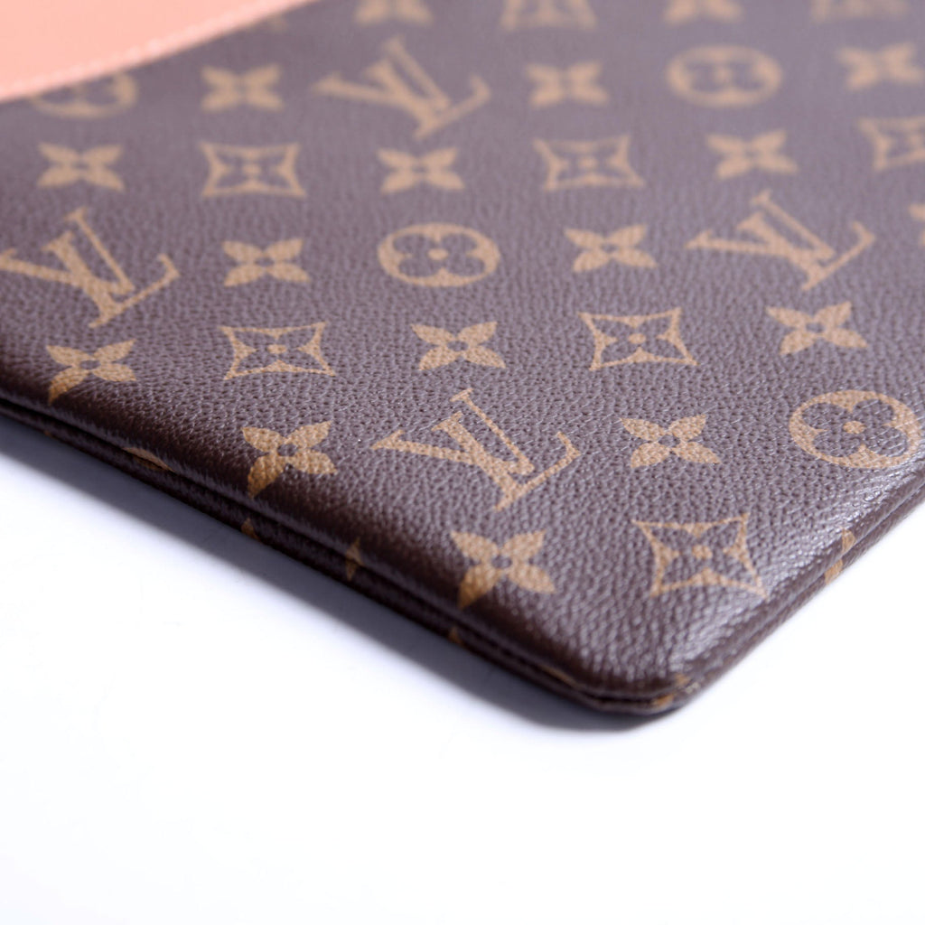 Daily Pouch Monogram Blush