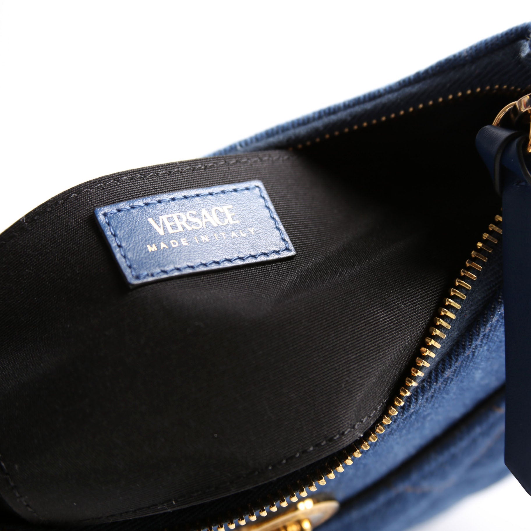 La Medusa Quilted Half Moon 2-Way Blue