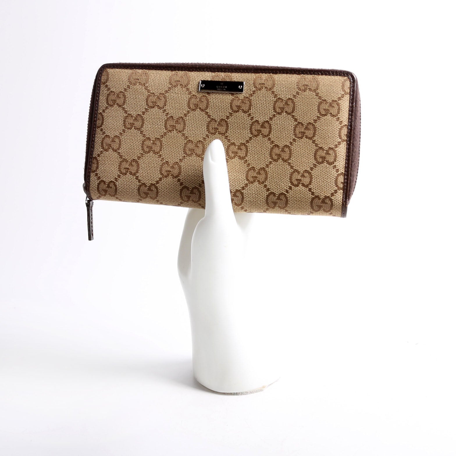 112724 GG Canvas Zip Around Wallet Brown