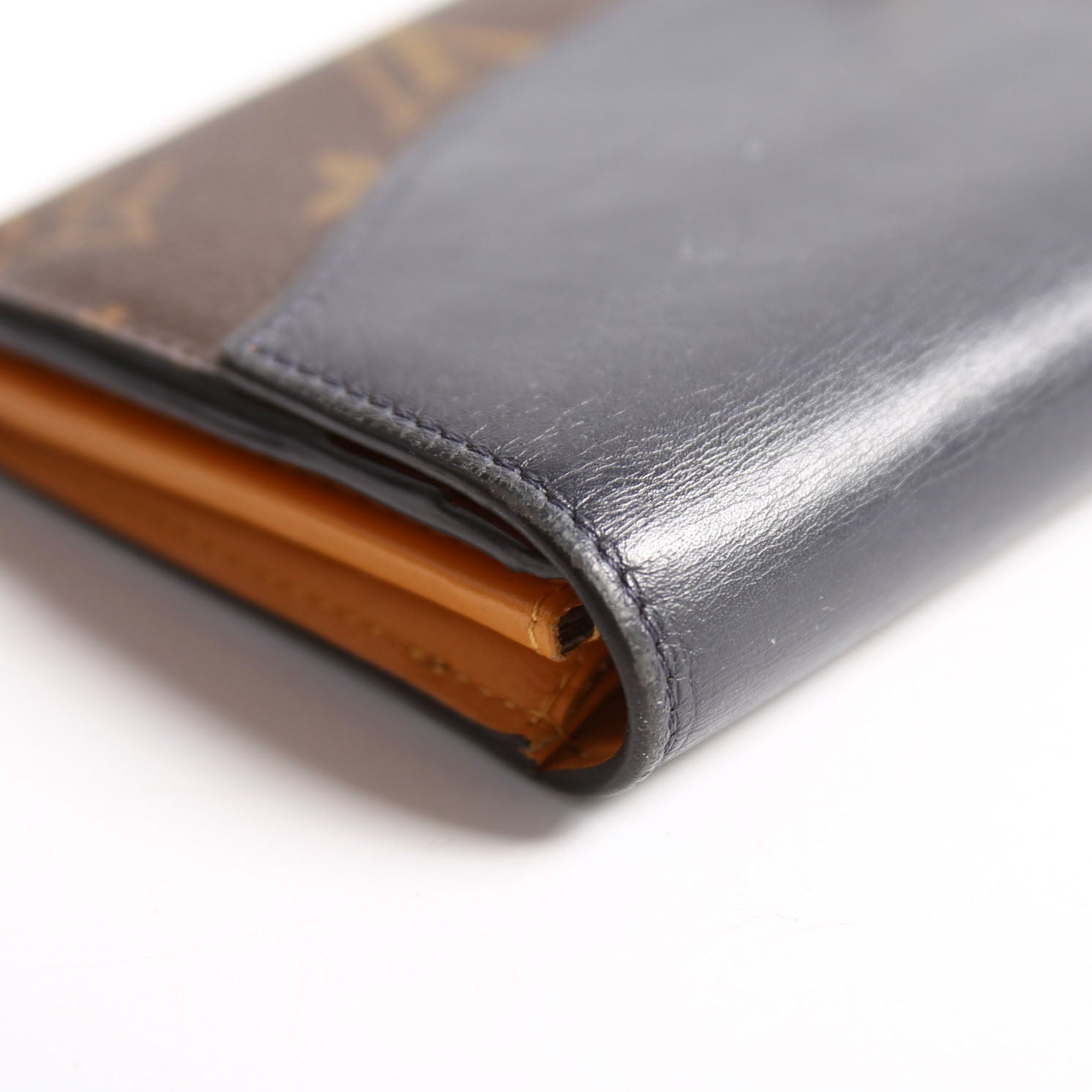 Sarah Wallet Tuileries Black