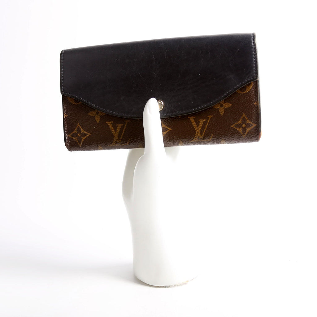 Sarah Wallet Tuileries Black