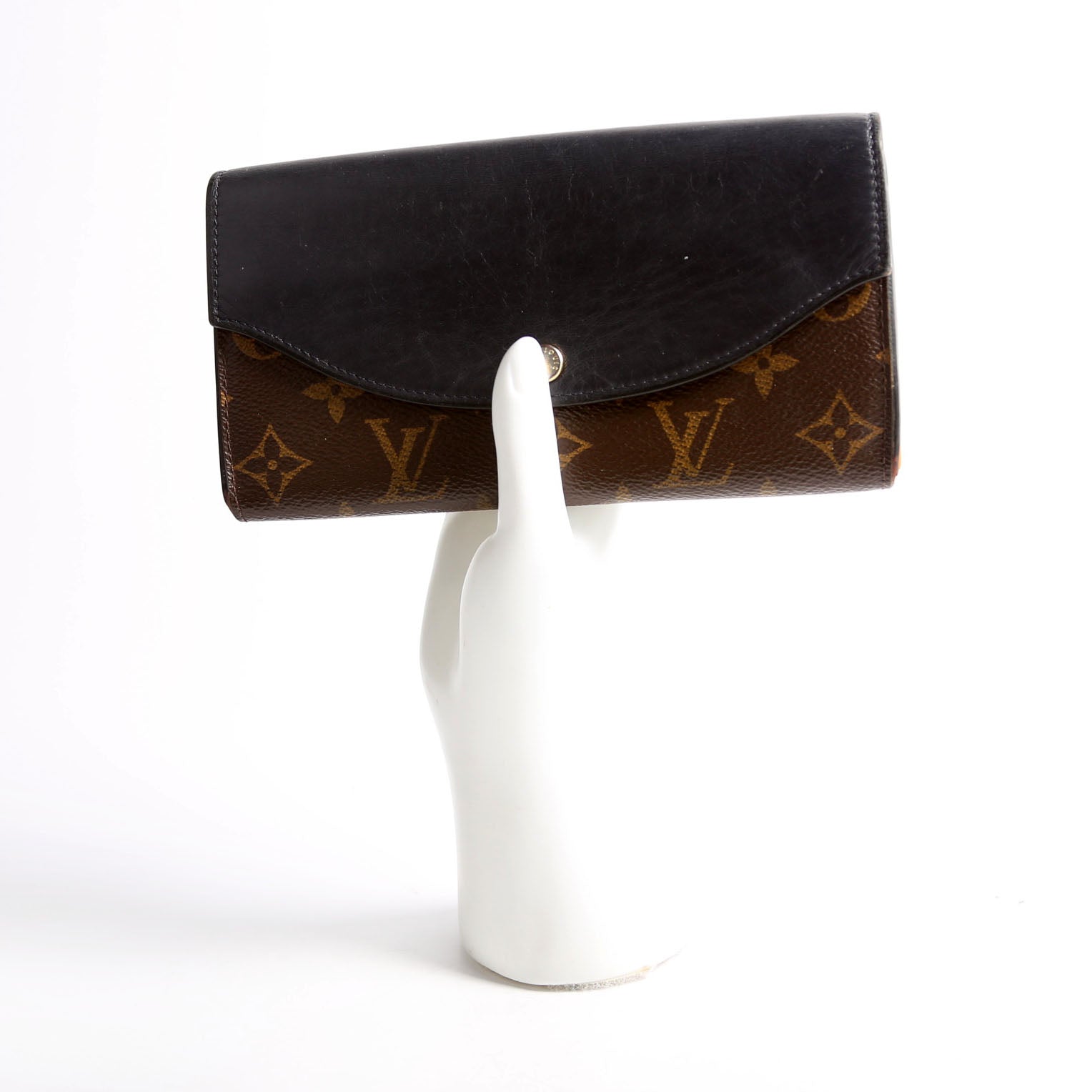 Sarah Wallet Tuileries Black