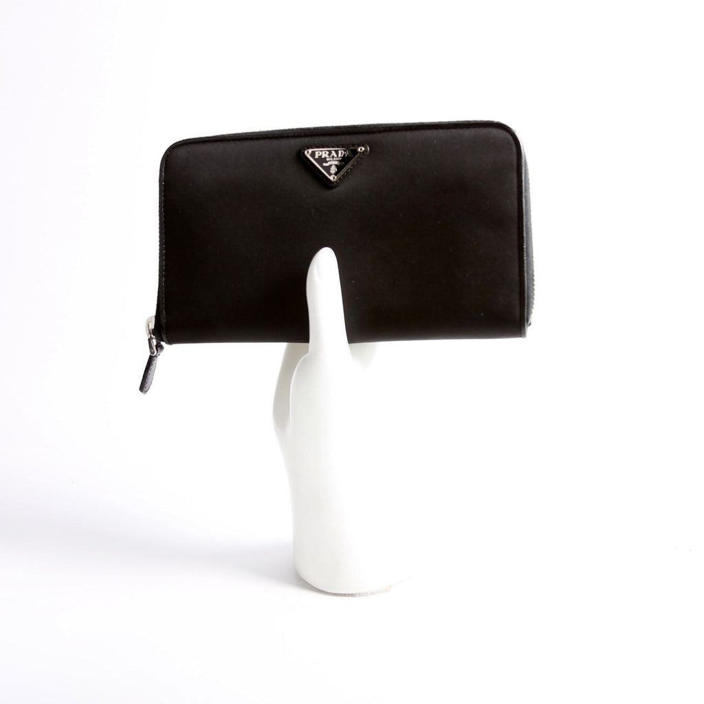 Nylon Long Zip Around Wallet Black
