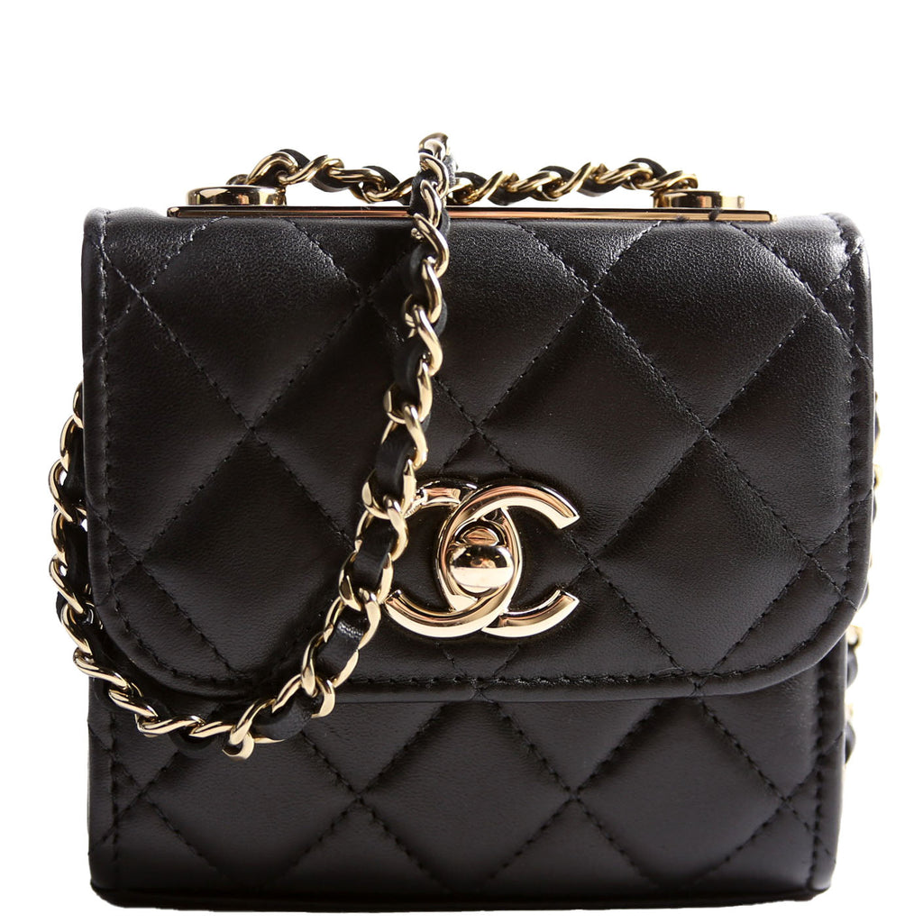 Trendy CC Clutch With Chain Quilted Lambskin 32M Black