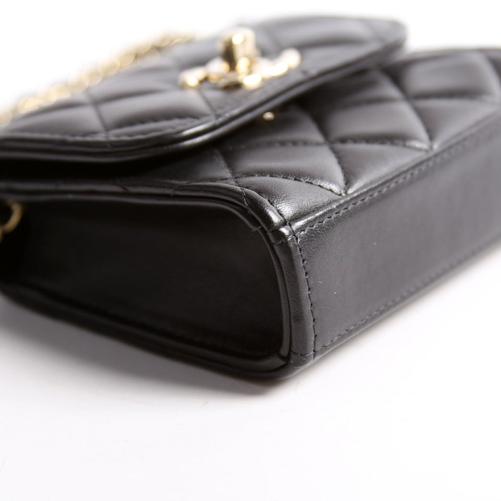 Trendy CC Clutch With Chain Quilted Lambskin 32M Black