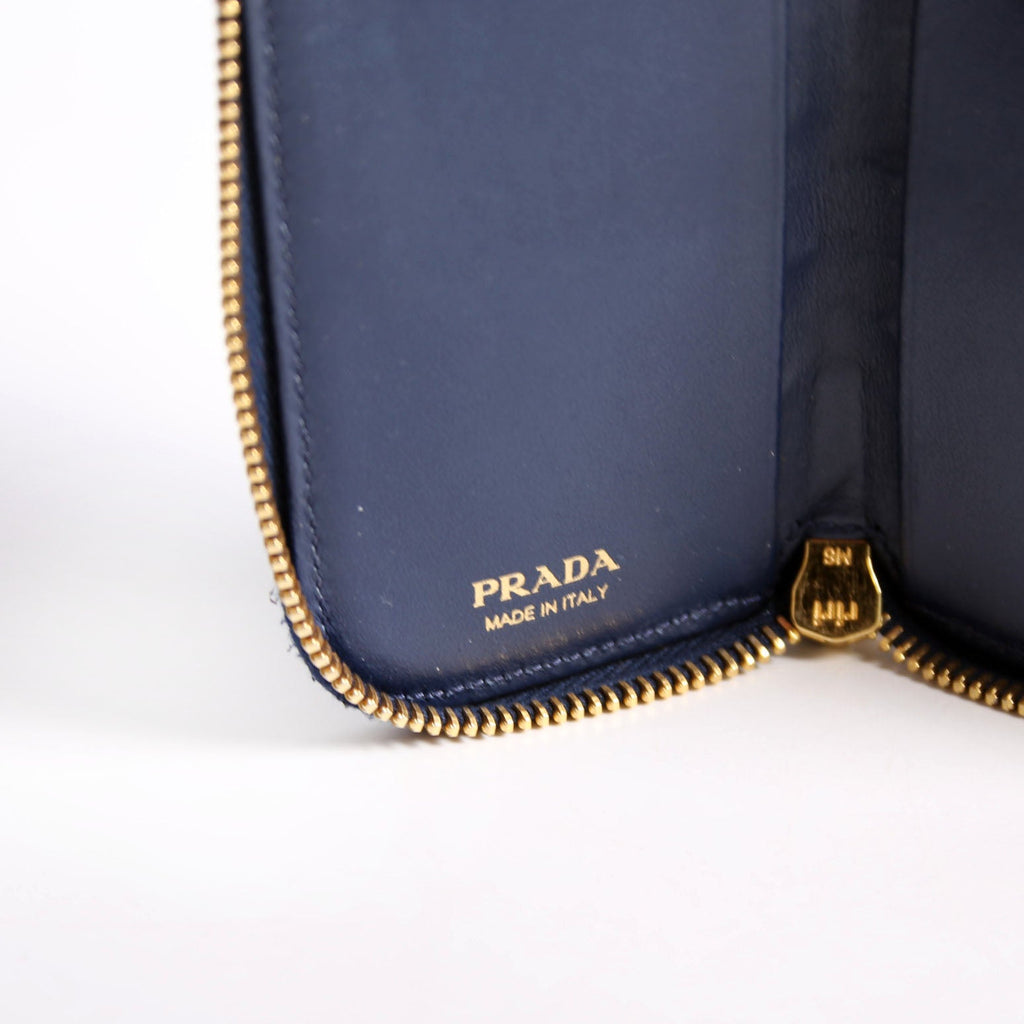 Vitello Move Zip Around Key Holder Blue