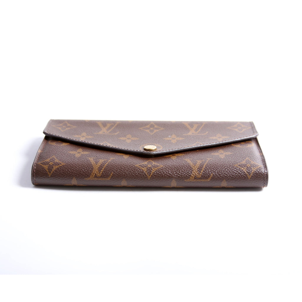 Sarah Wallet Monogram Newer