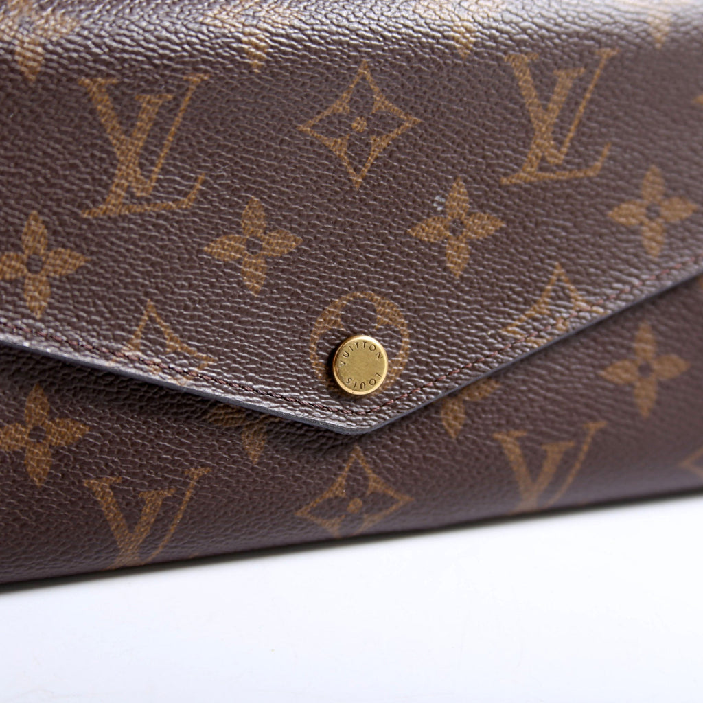 Sarah Wallet Monogram Newer