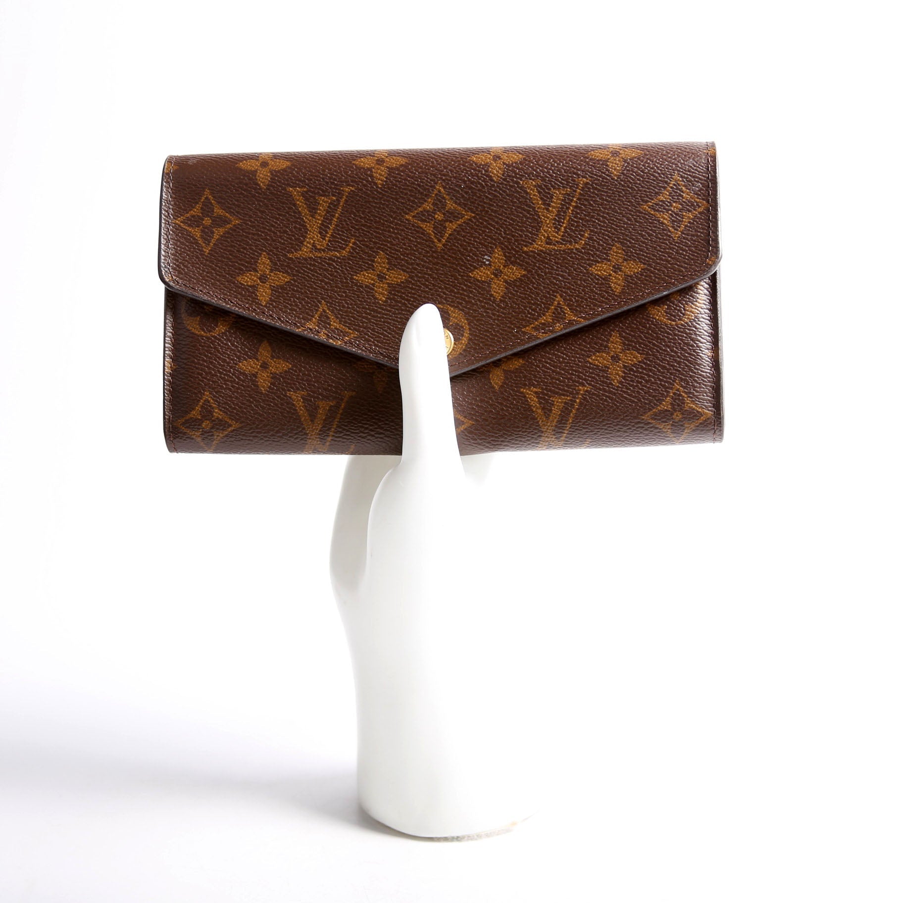 Sarah Wallet Monogram Newer