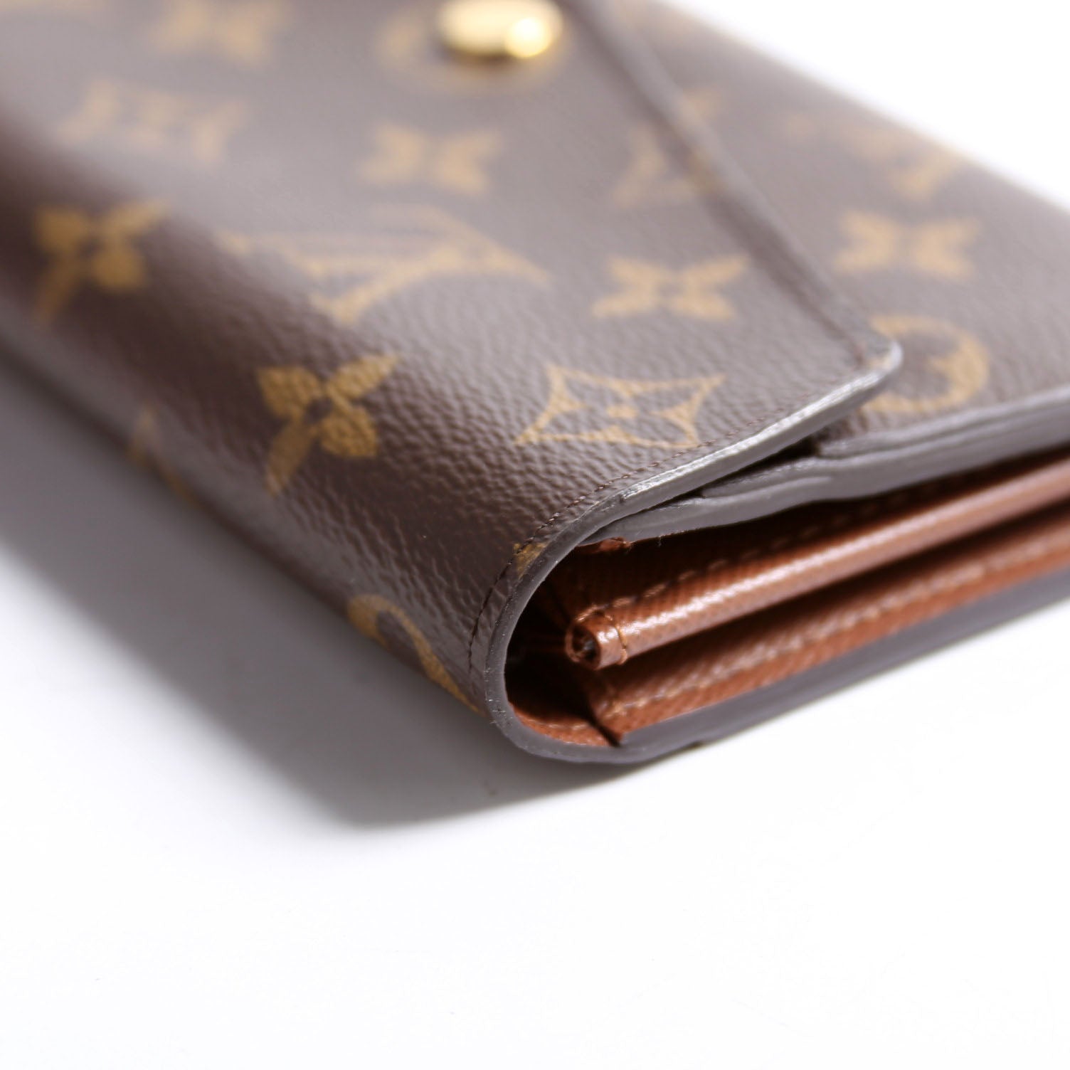 Sarah Wallet Monogram Newer