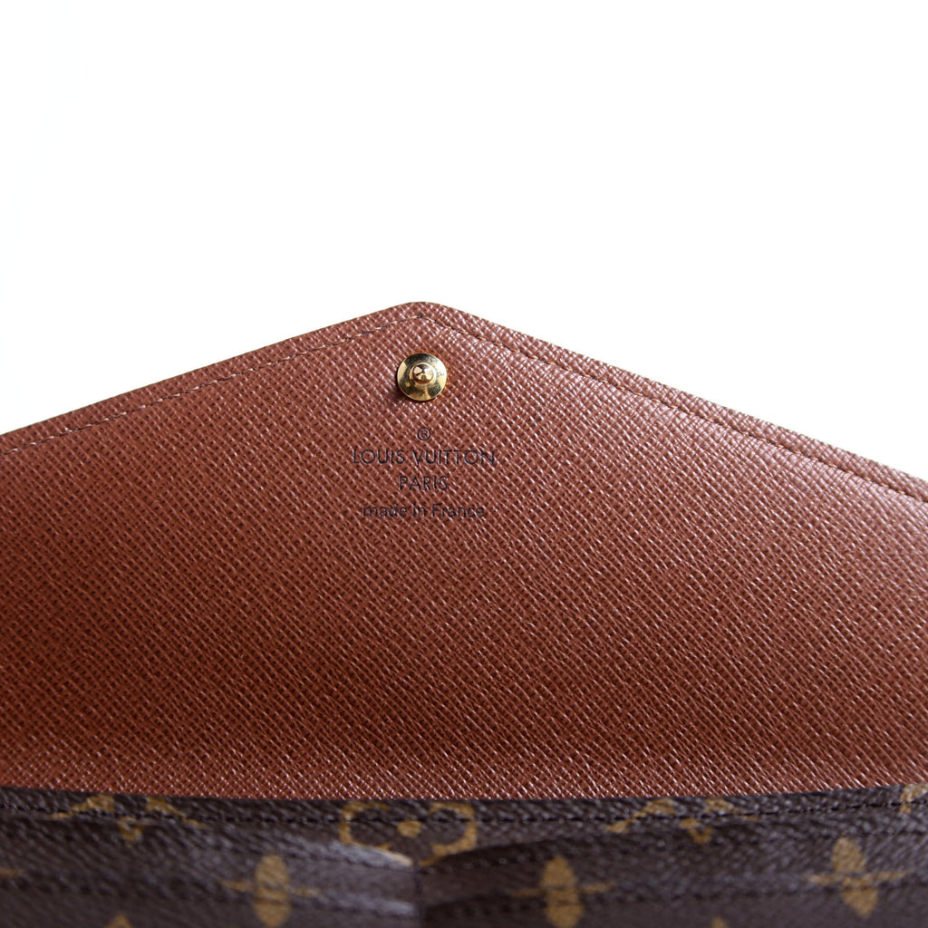 Sarah Wallet Monogram Newer