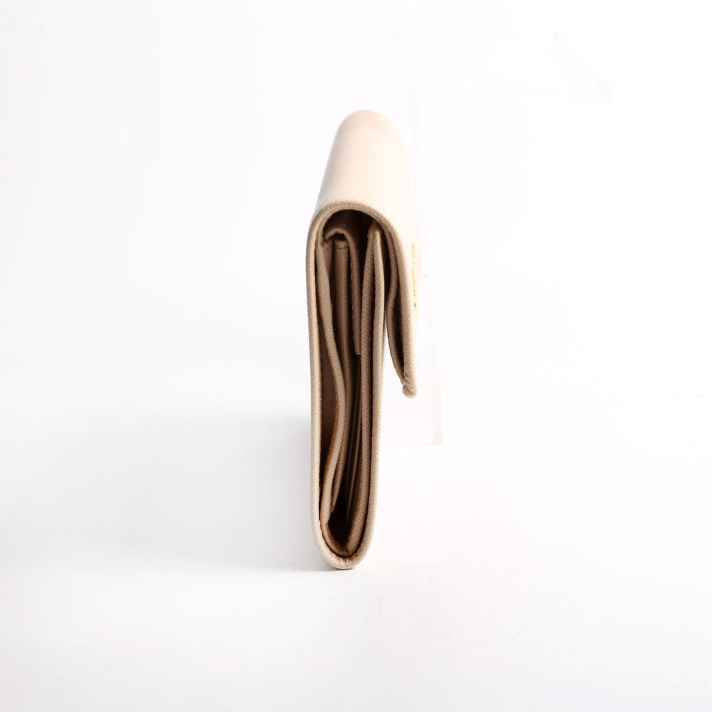 1M0170 Saffiano Trifold Wallet Beige