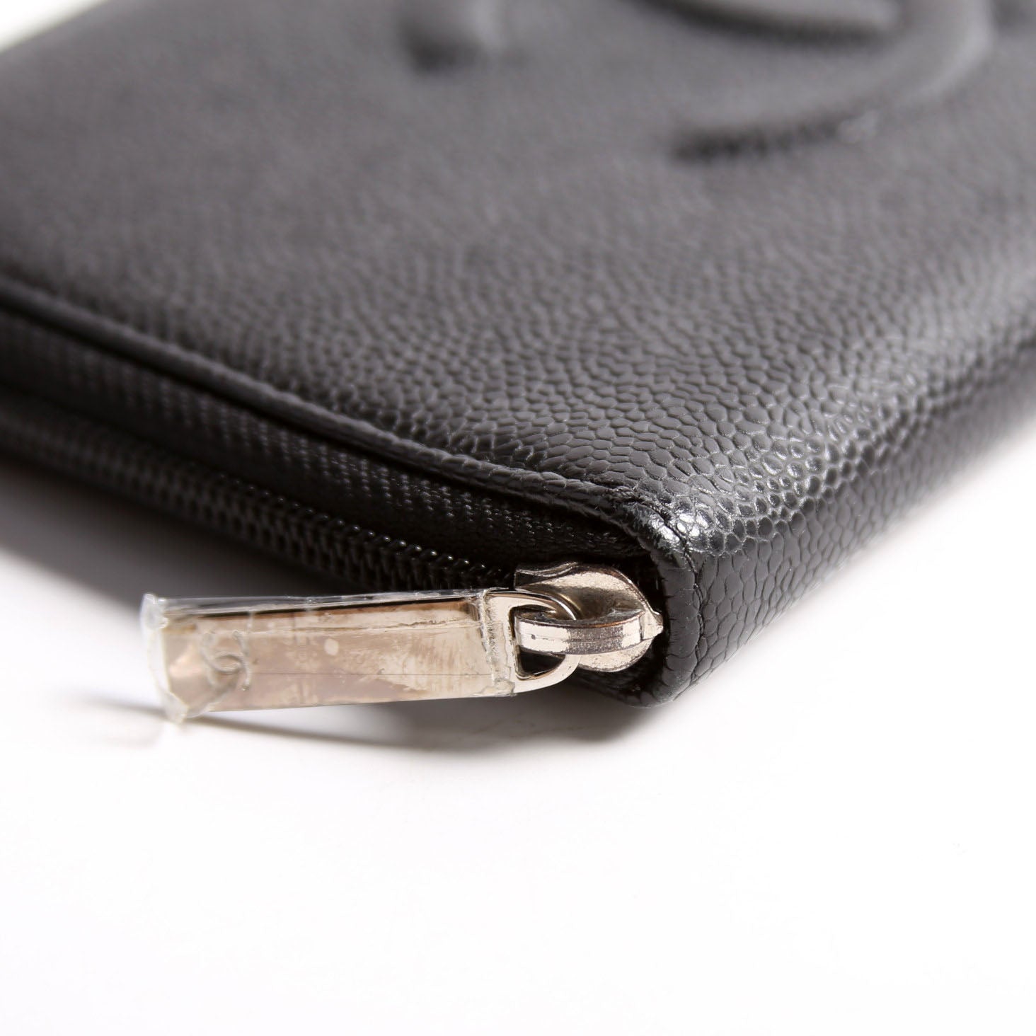 Timeless CC Zip Around Organizer Wallet 15M Black