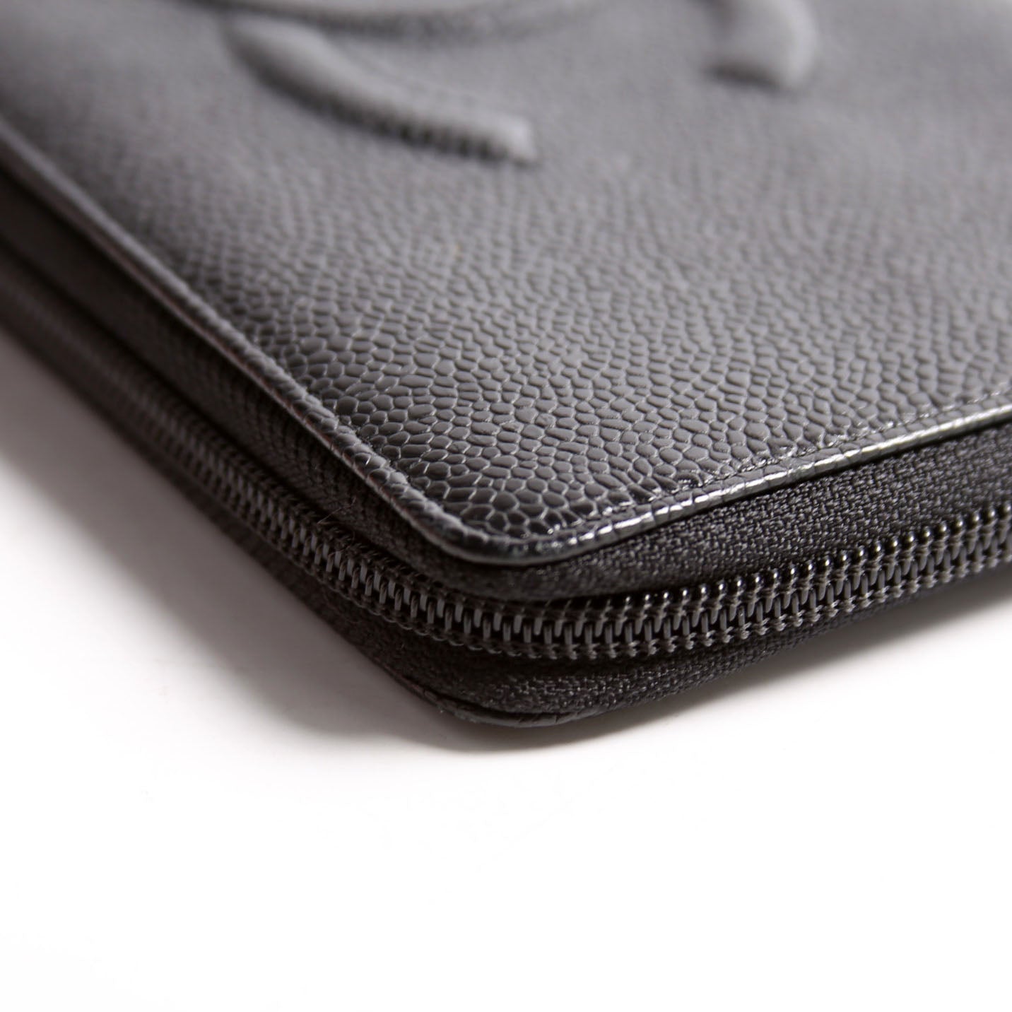Timeless CC Zip Around Organizer Wallet 15M Black