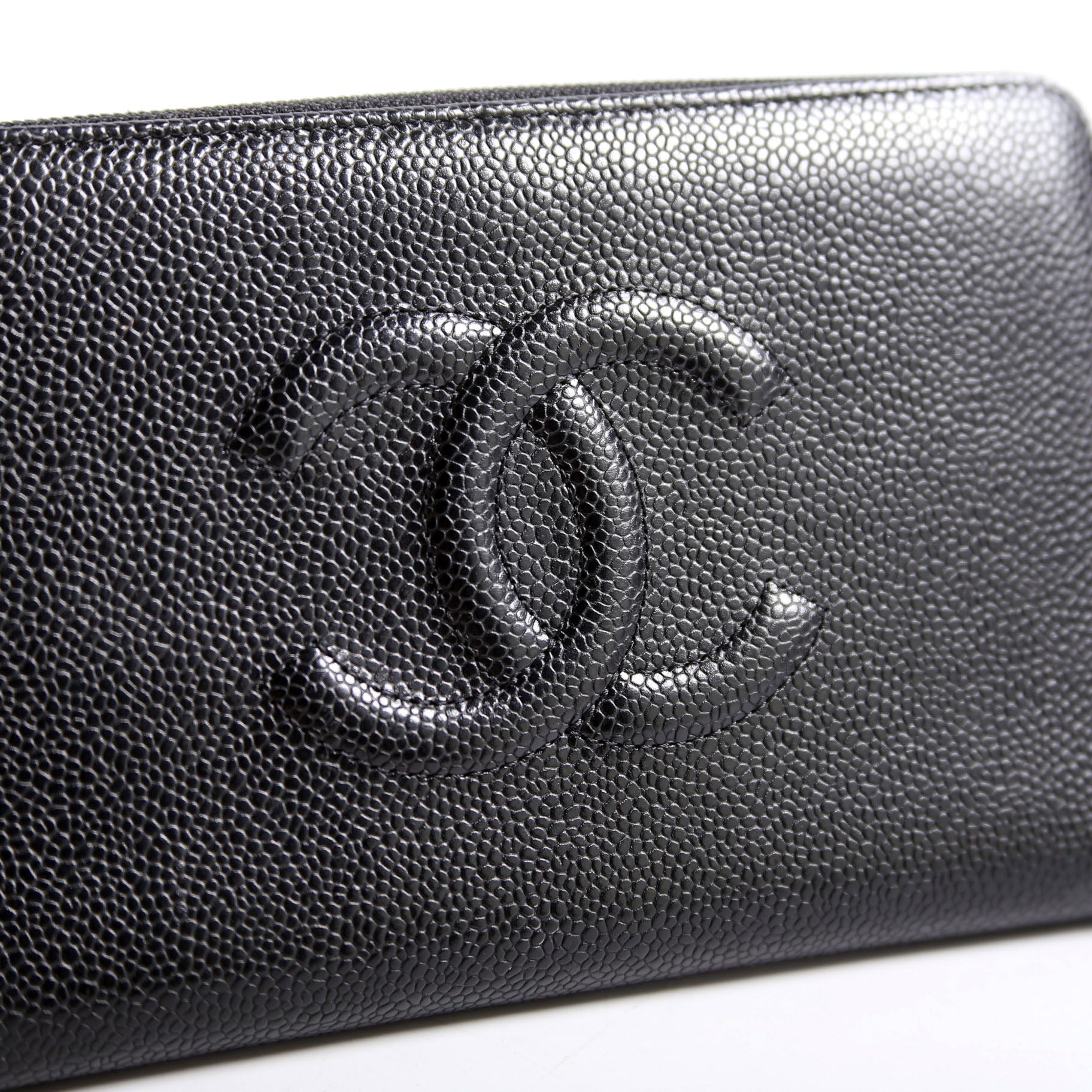 Timeless CC Zip Around Organizer Wallet 15M Black