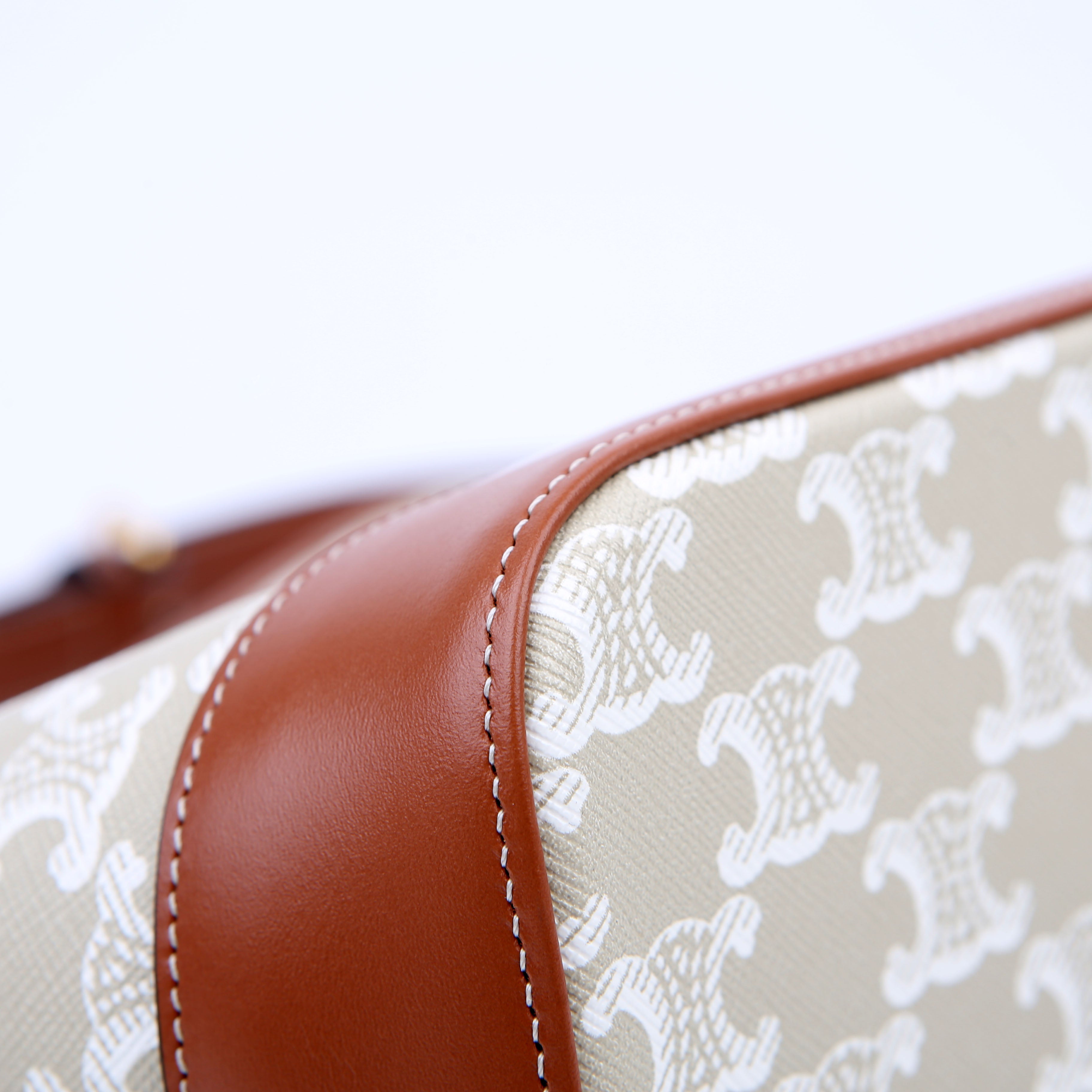 Triomphe Small Bucket Bag Tan