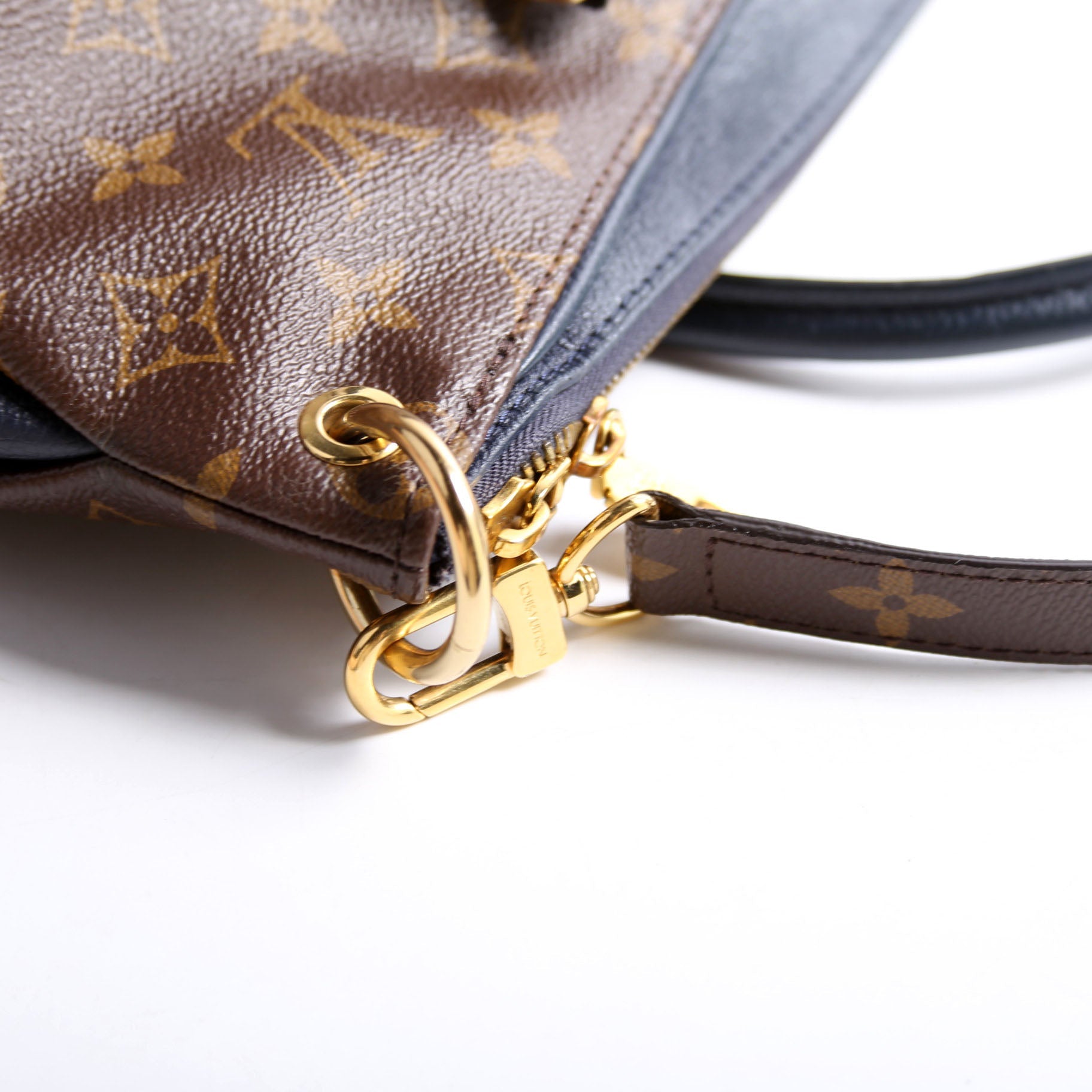 Pallas Tote Monogram Leather Side Navy