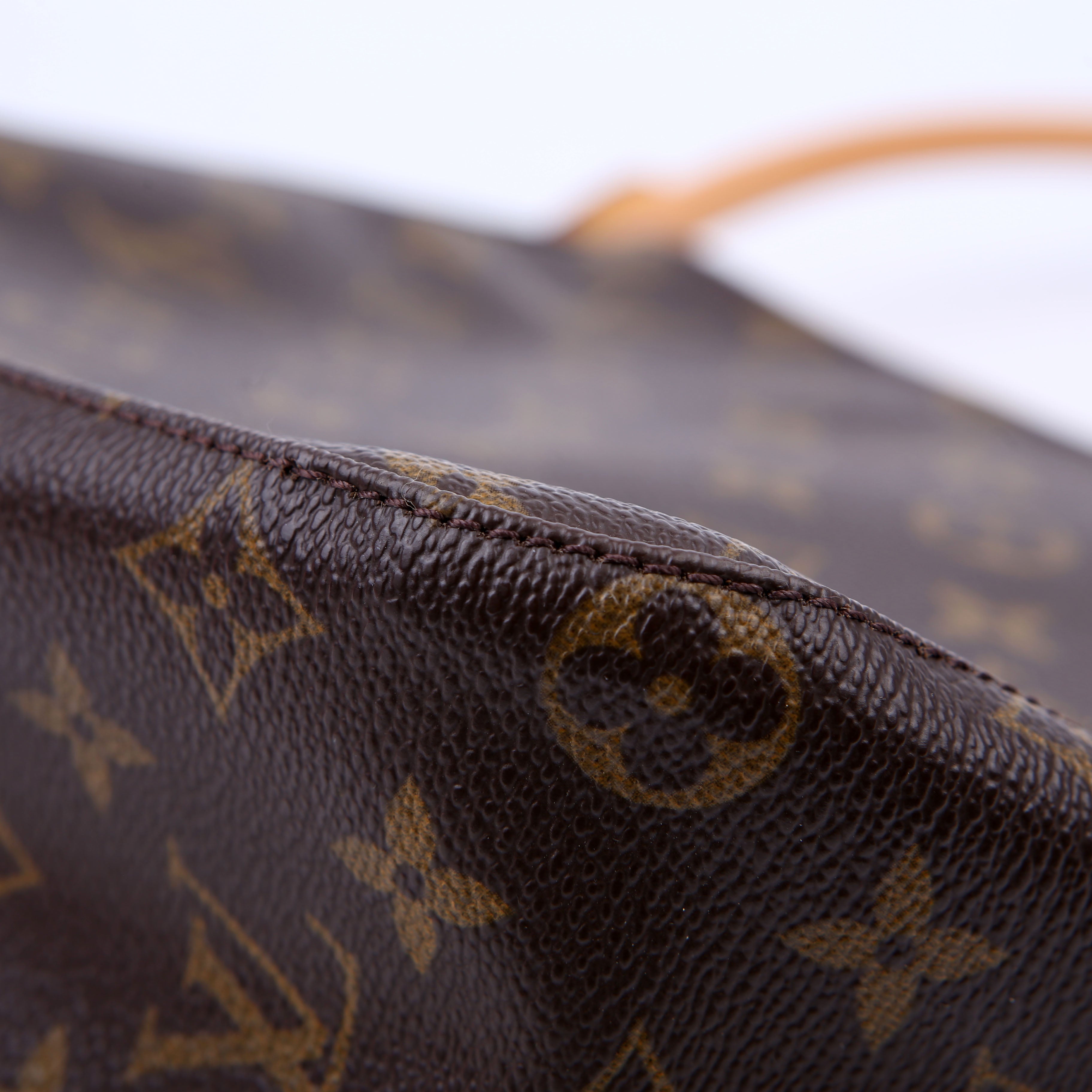 Looping MM Monogram