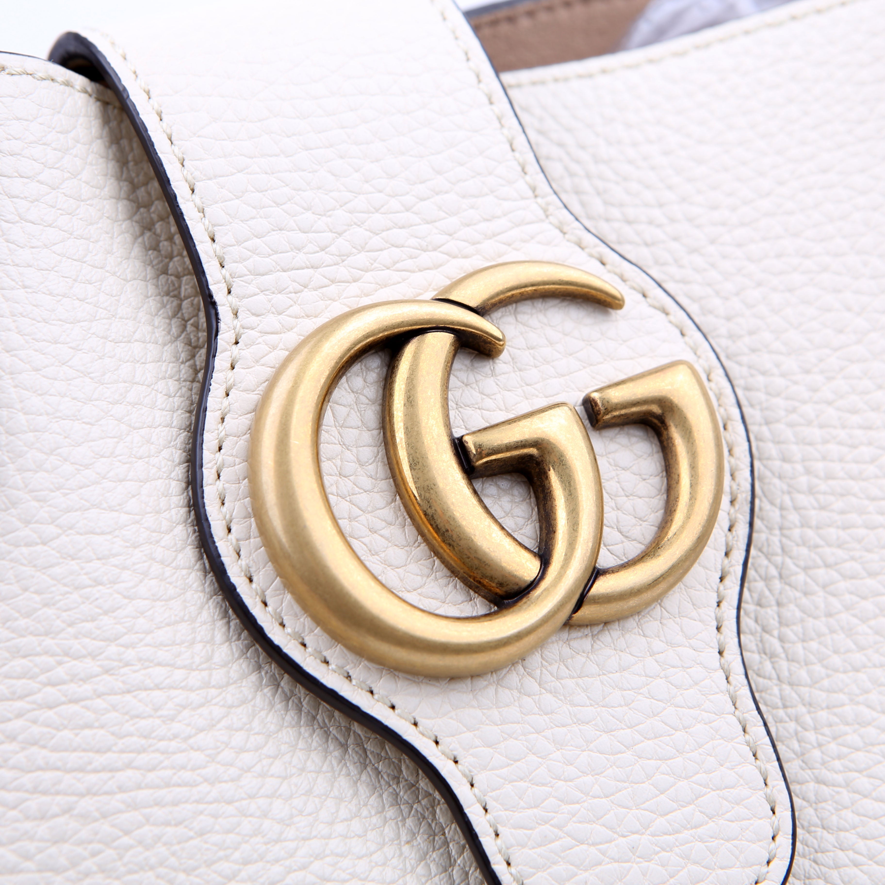 Gucci 779831 Dahlia Tote with Pouch White